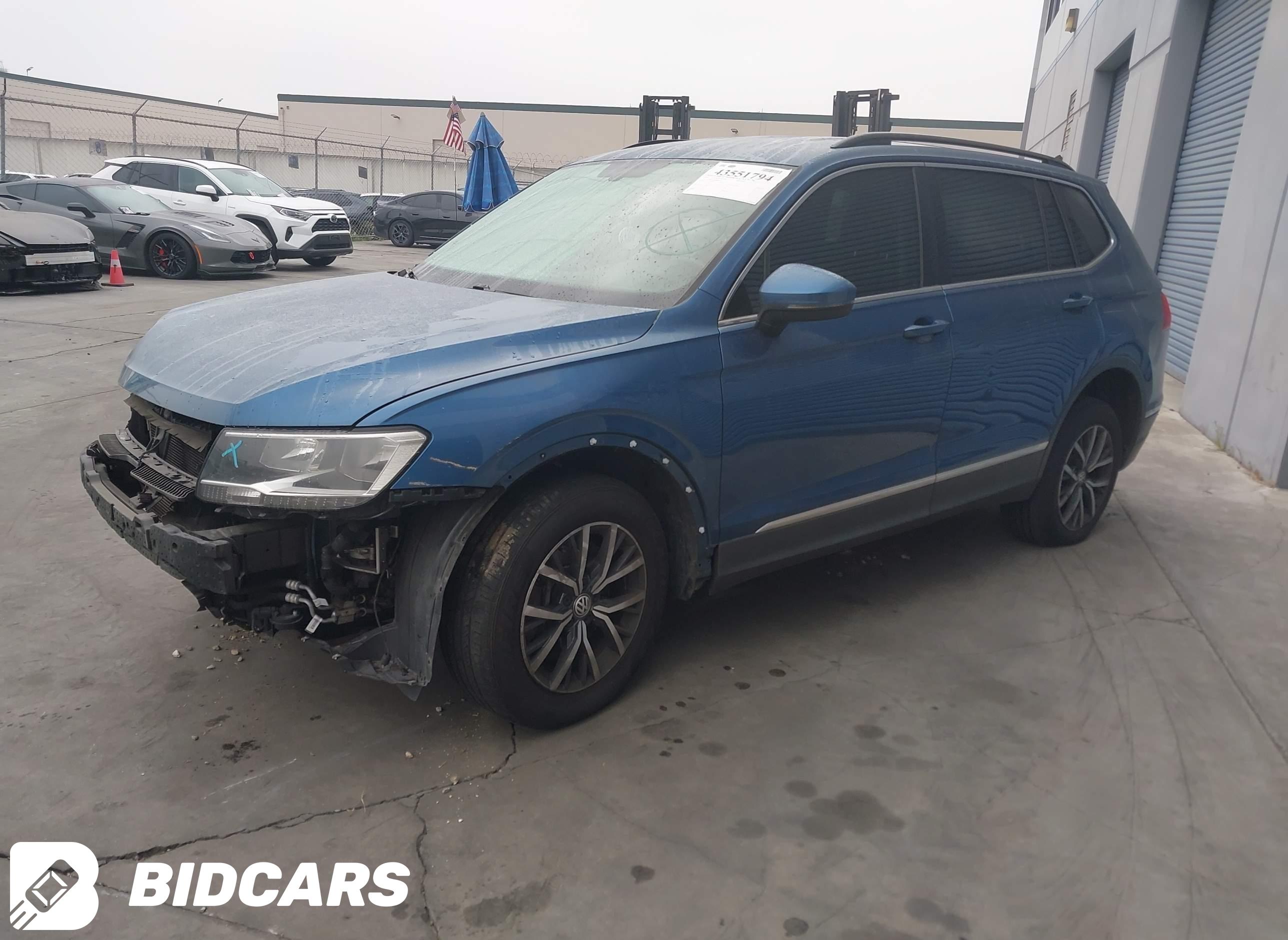 2020 Volkswagen Tiguan, 2.0T...