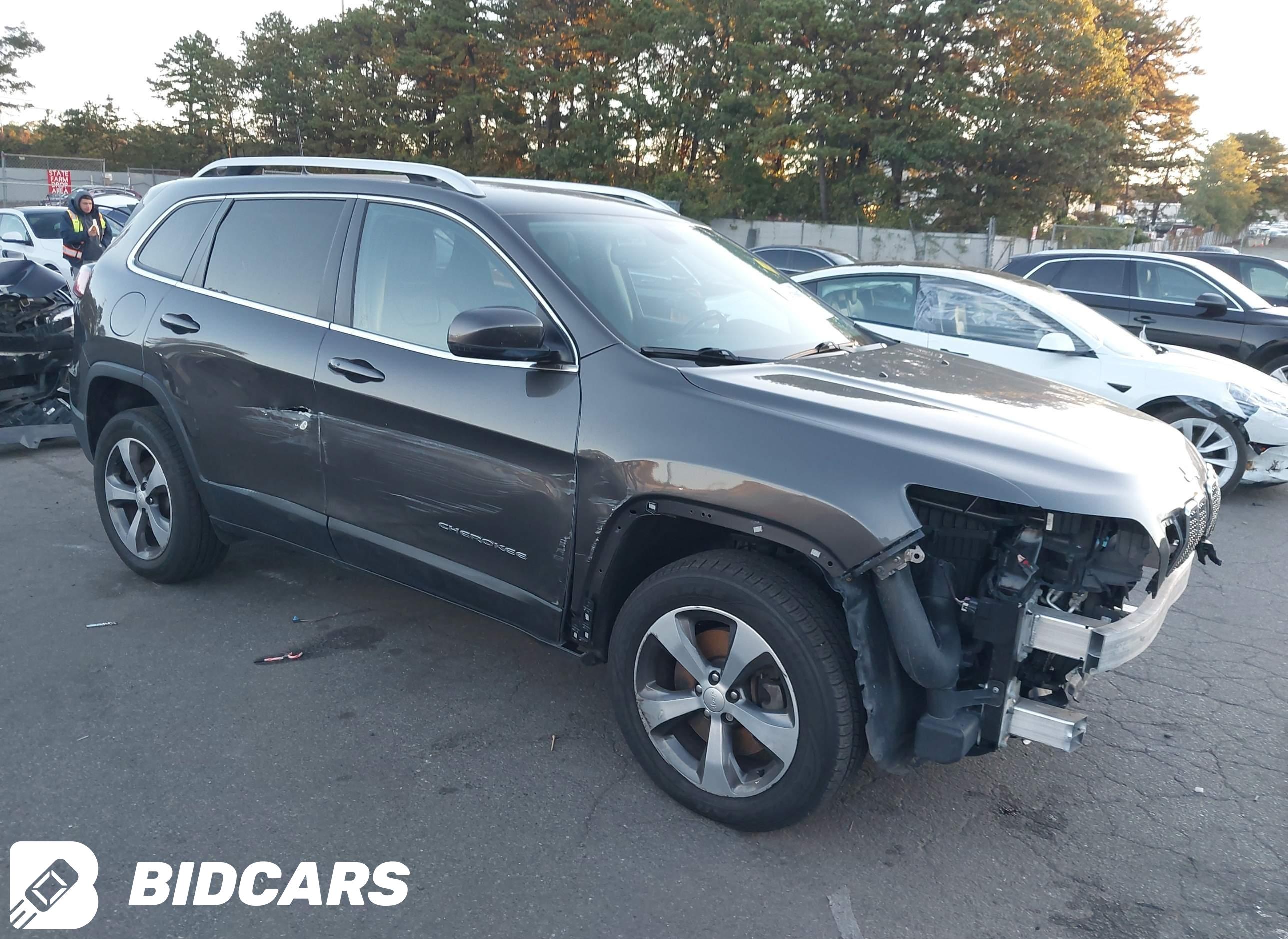 2020 Jeep Cherokee, Limited 4X4