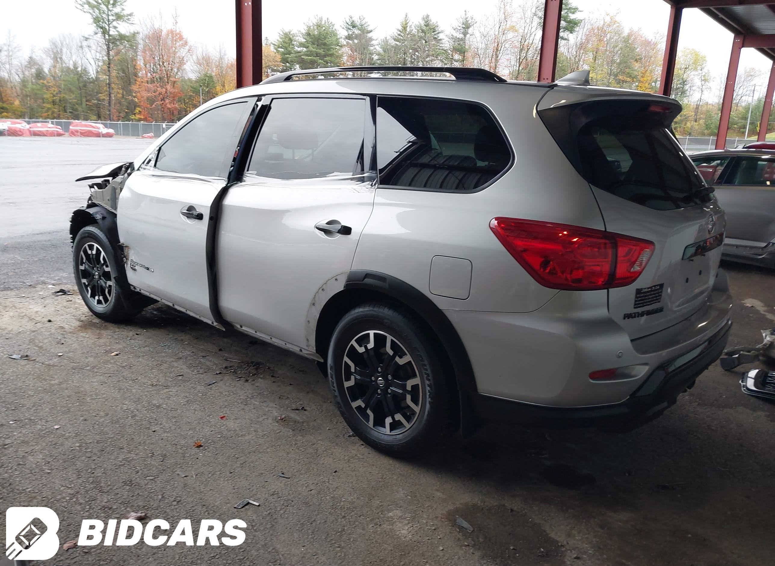 2020 Nissan Pathfinder, Sl 4Wd