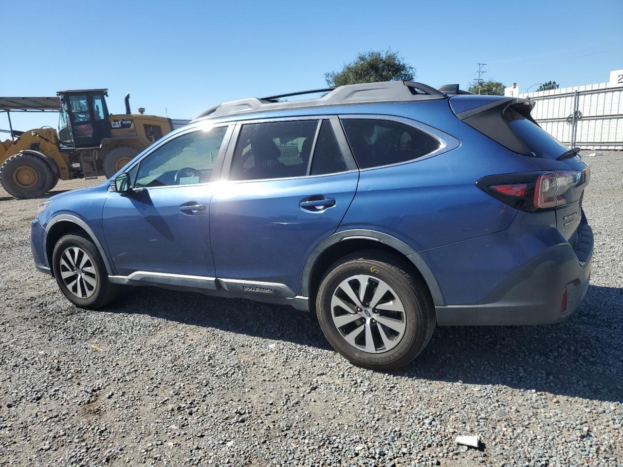 2020 Subaru Outback, Premium