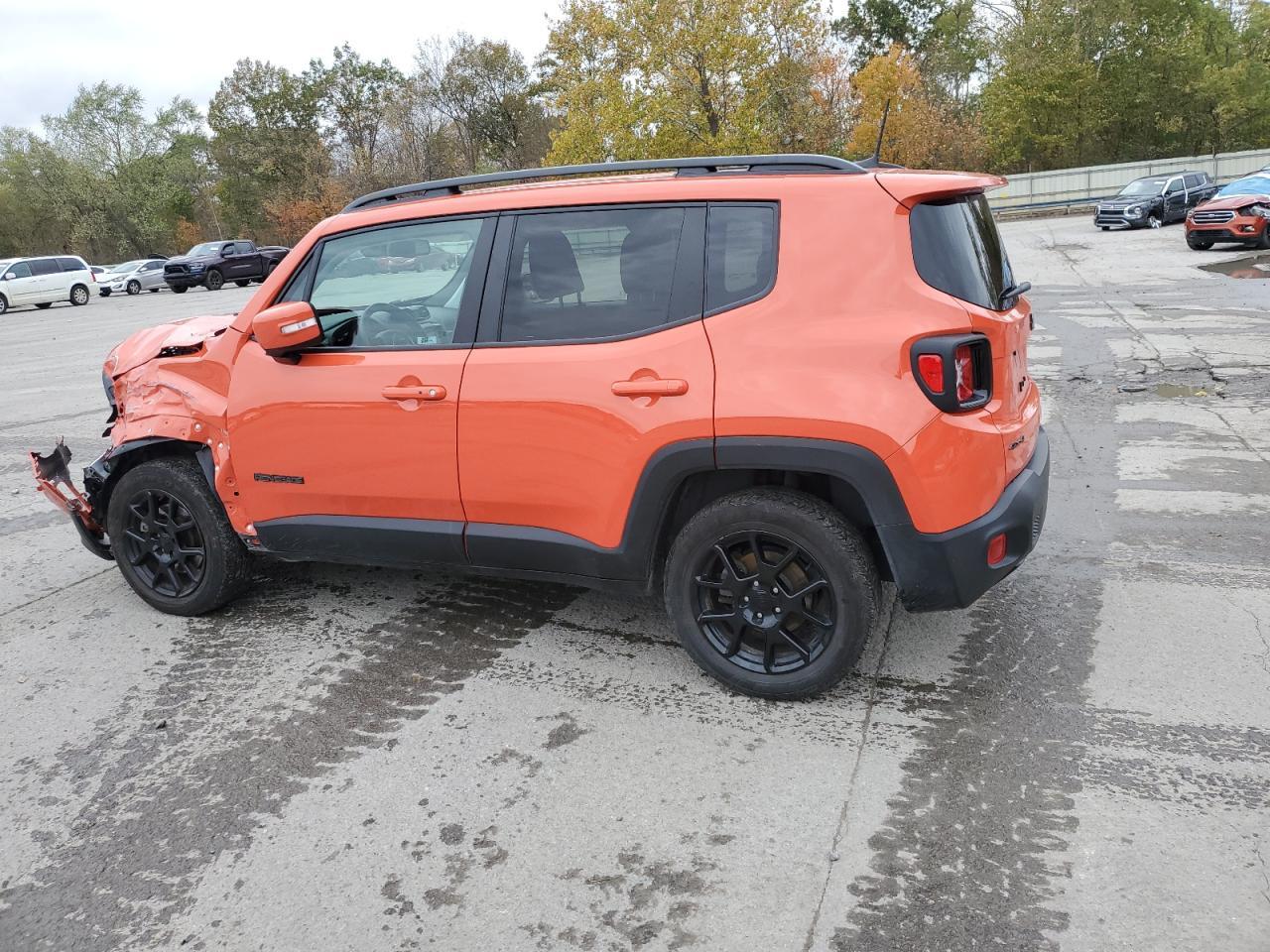 2020 Jeep Renegade, Latitude