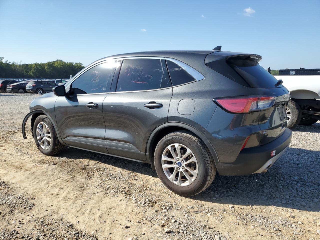 2020 Ford Escape, SE