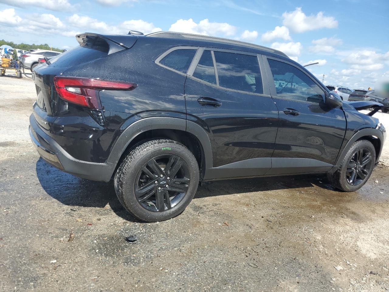 2025 Chevrolet Trax, Activ