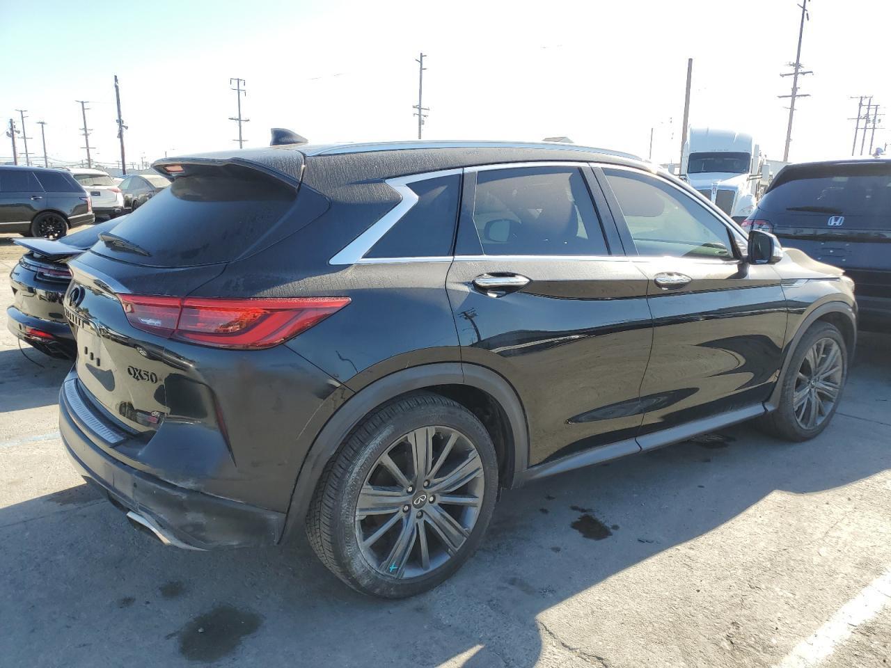 2020 Infiniti QX50, Pure