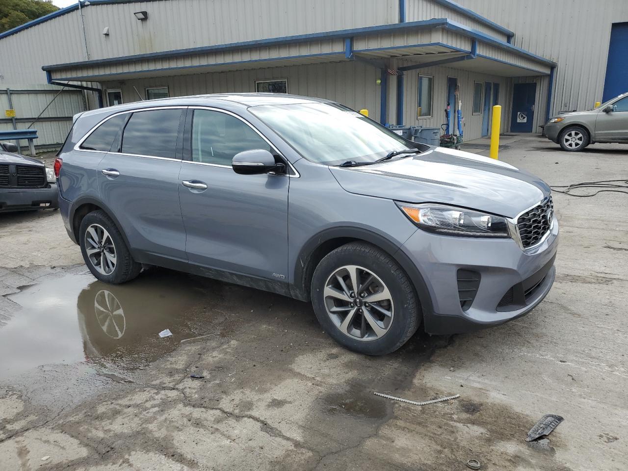 2020 KIA Sorento, S