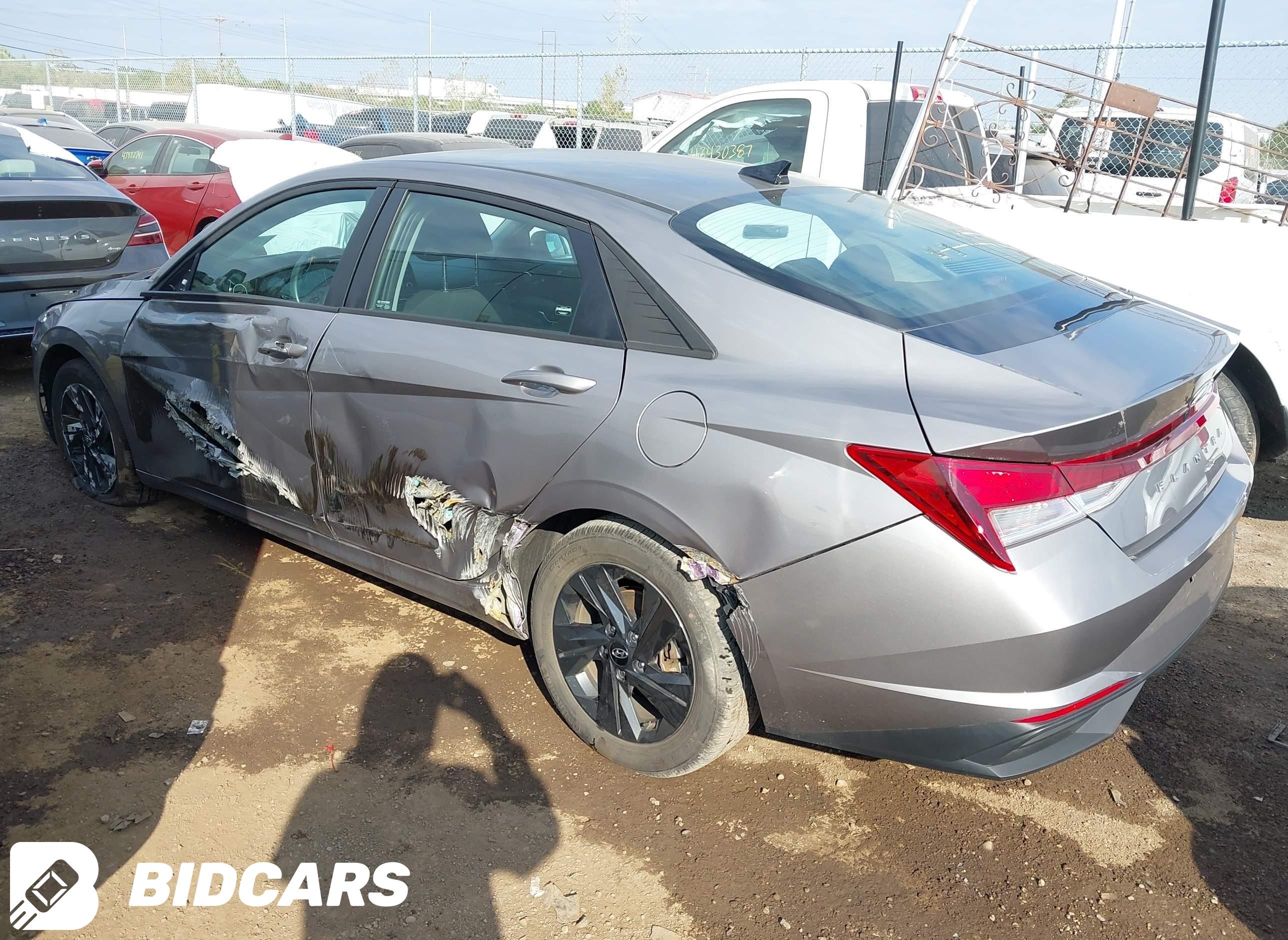 2022 Hyundai Elantra, Sel