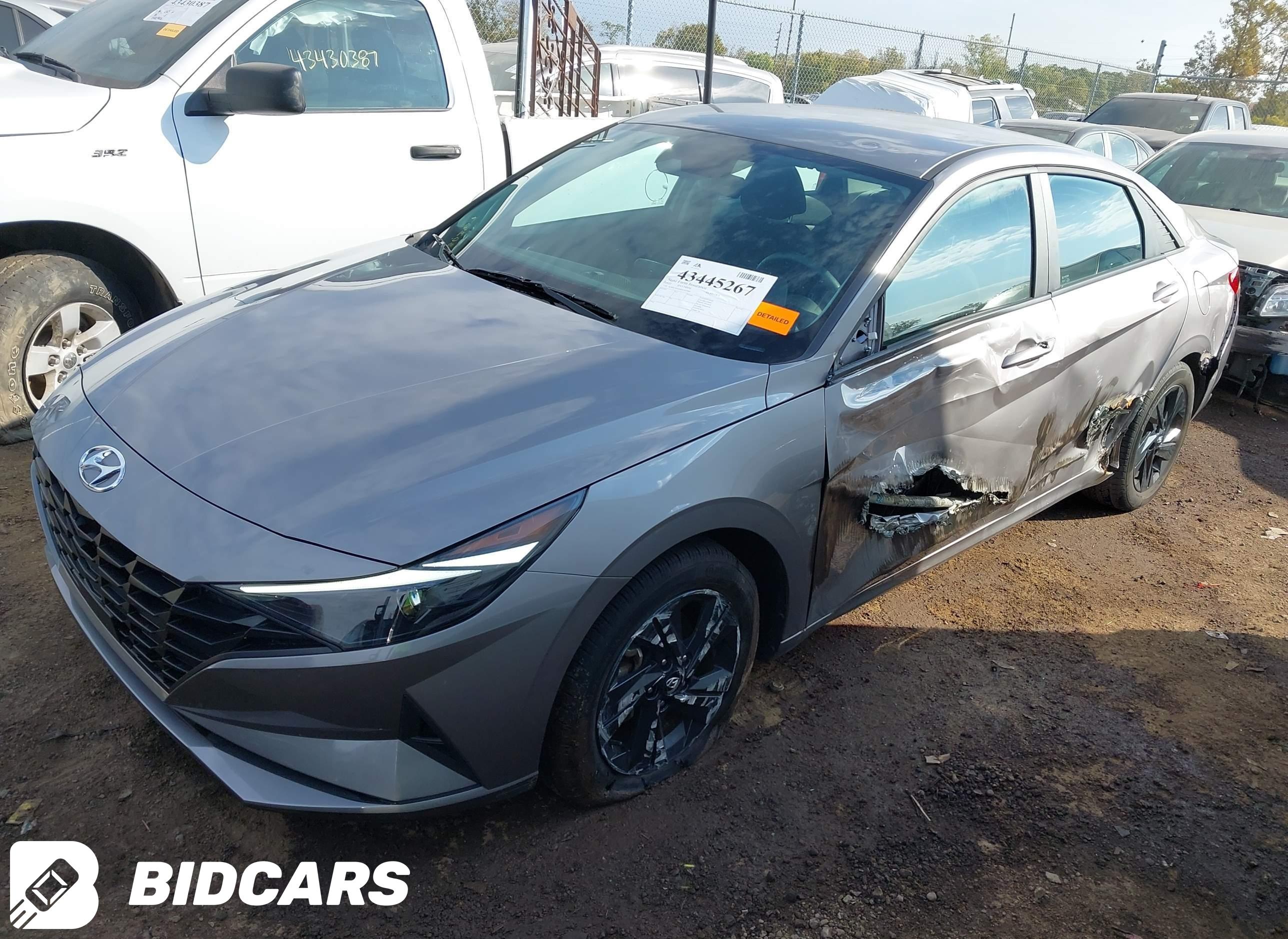 2022 Hyundai Elantra, Sel