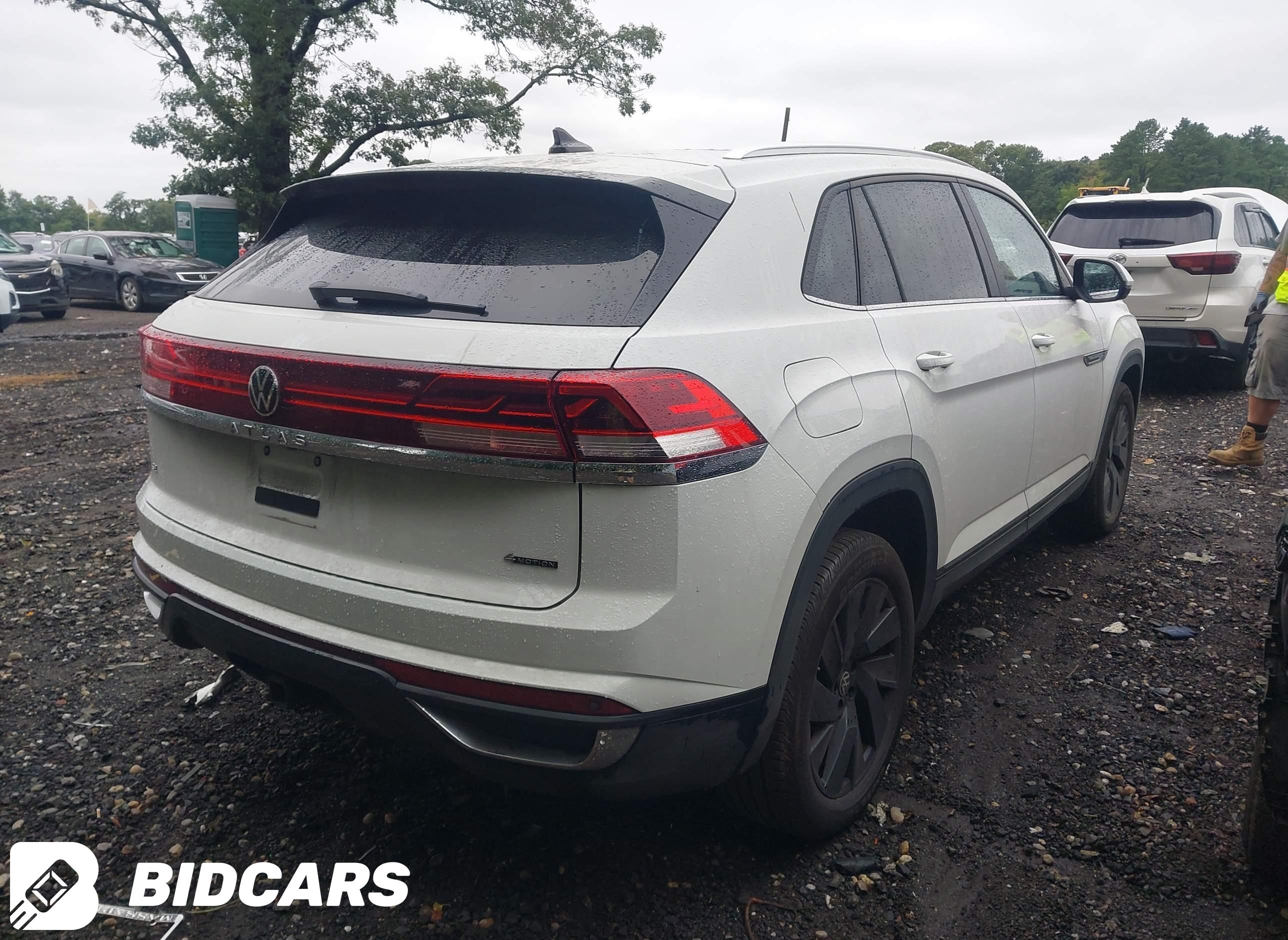 2024 Volkswagen Atlas, Cross...