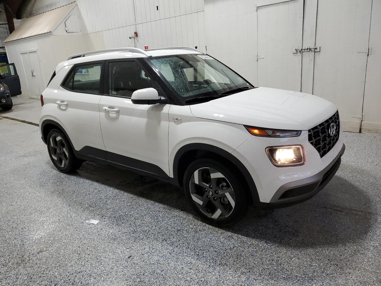 2025 Hyundai Venue, Sel