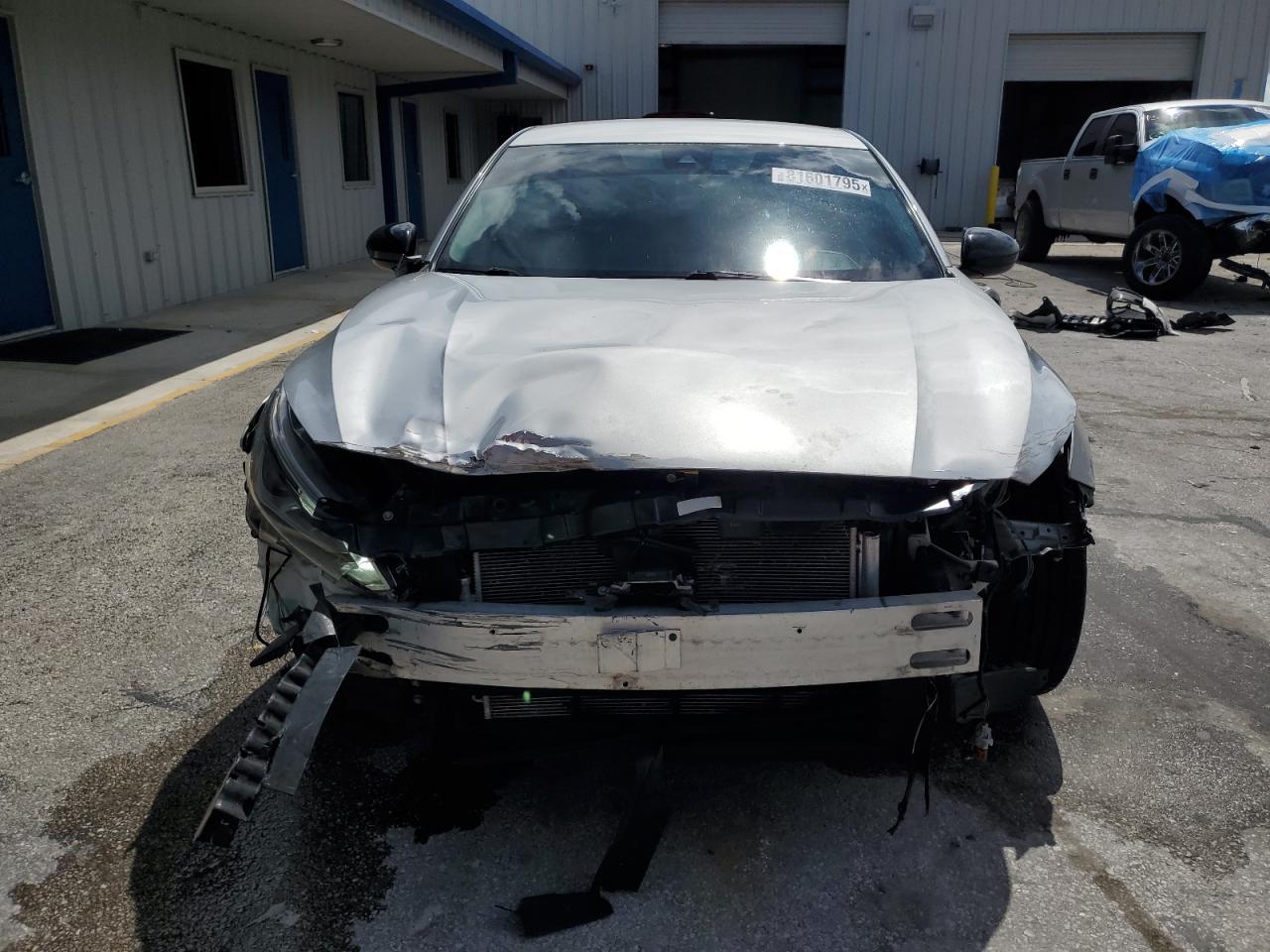 2021 Nissan Altima, SR