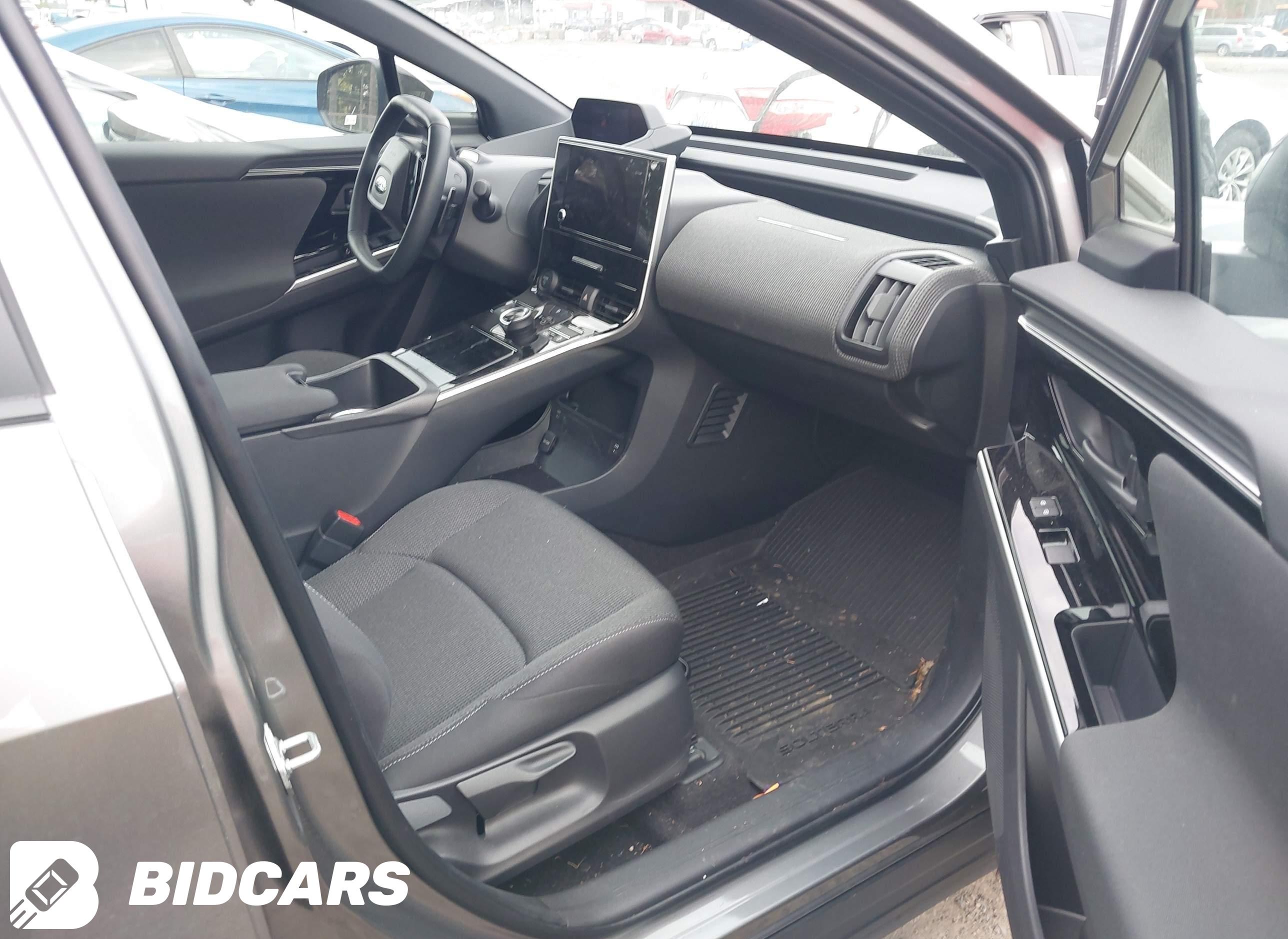 2024 Subaru Solterra, Premium