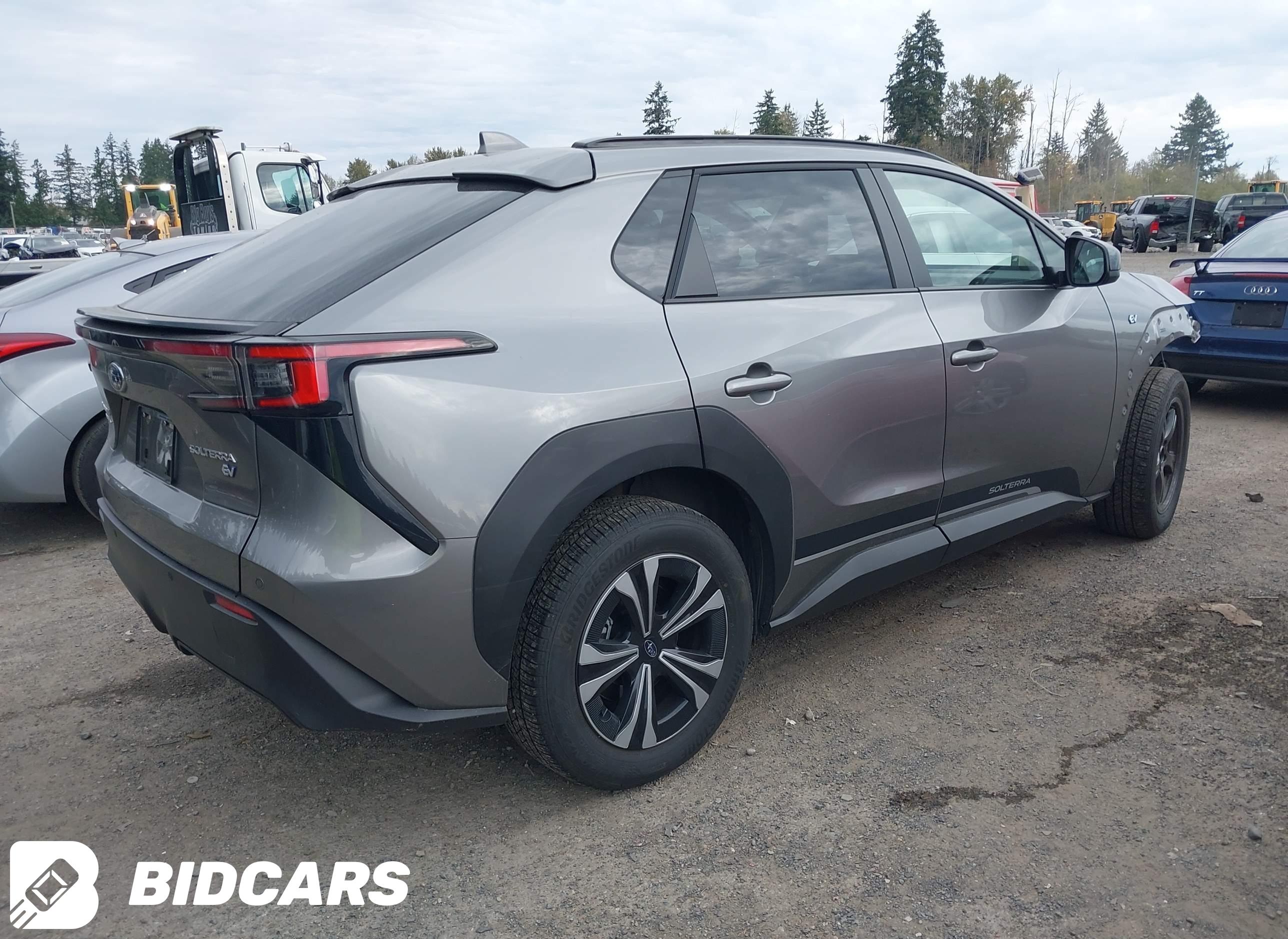 2024 Subaru Solterra, Premium