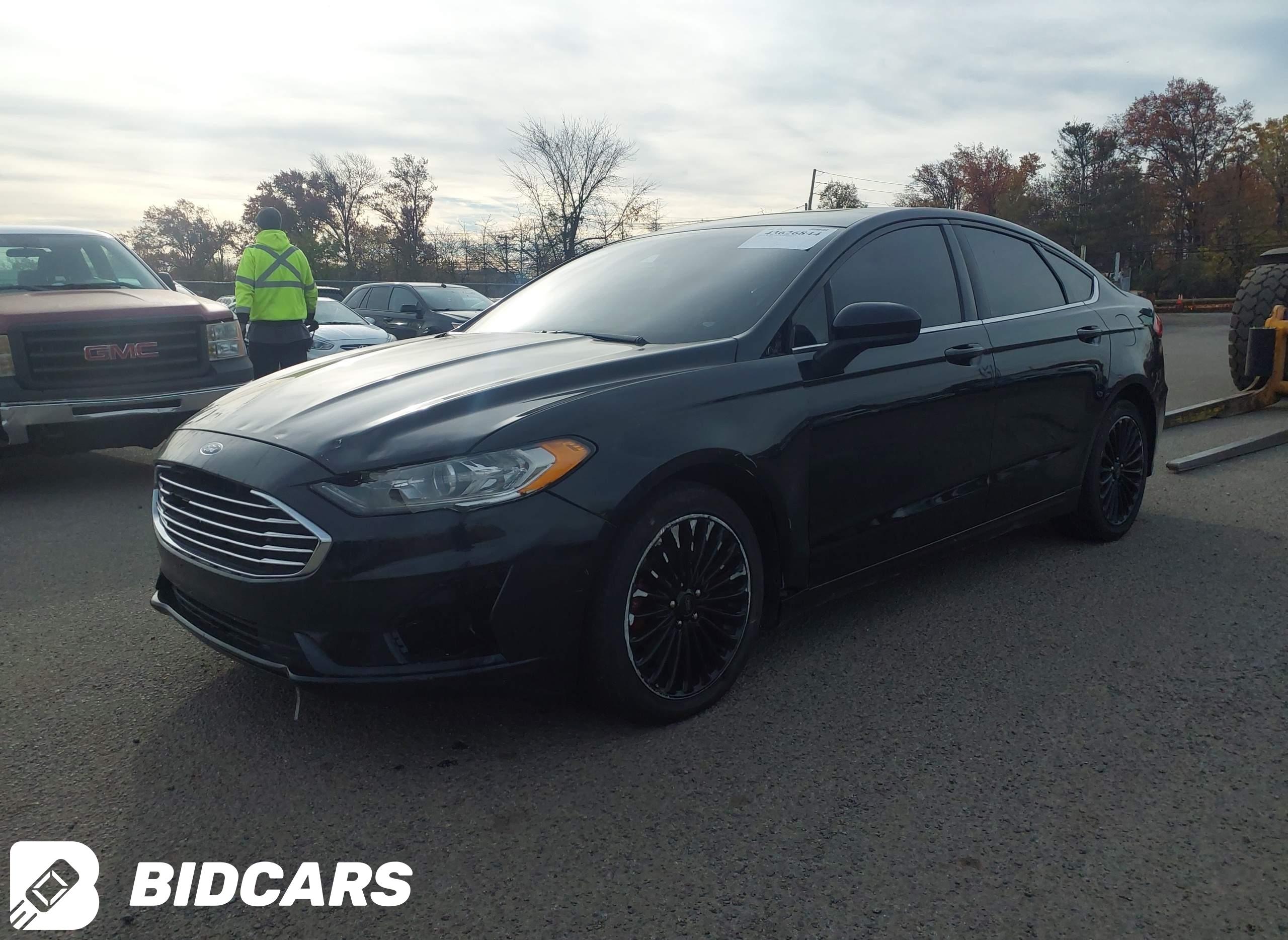 2020 Ford Fusion, SE