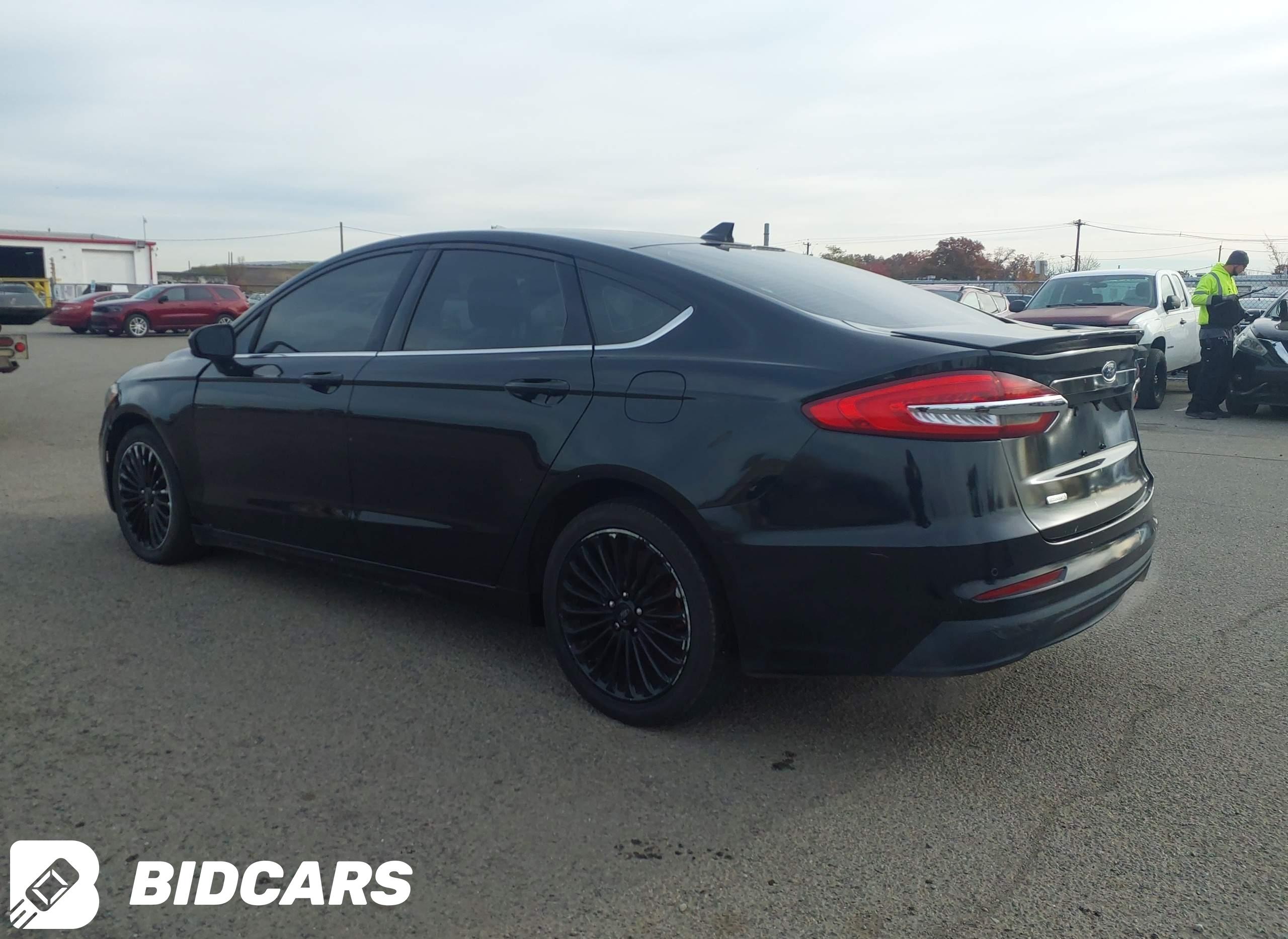 2020 Ford Fusion, SE