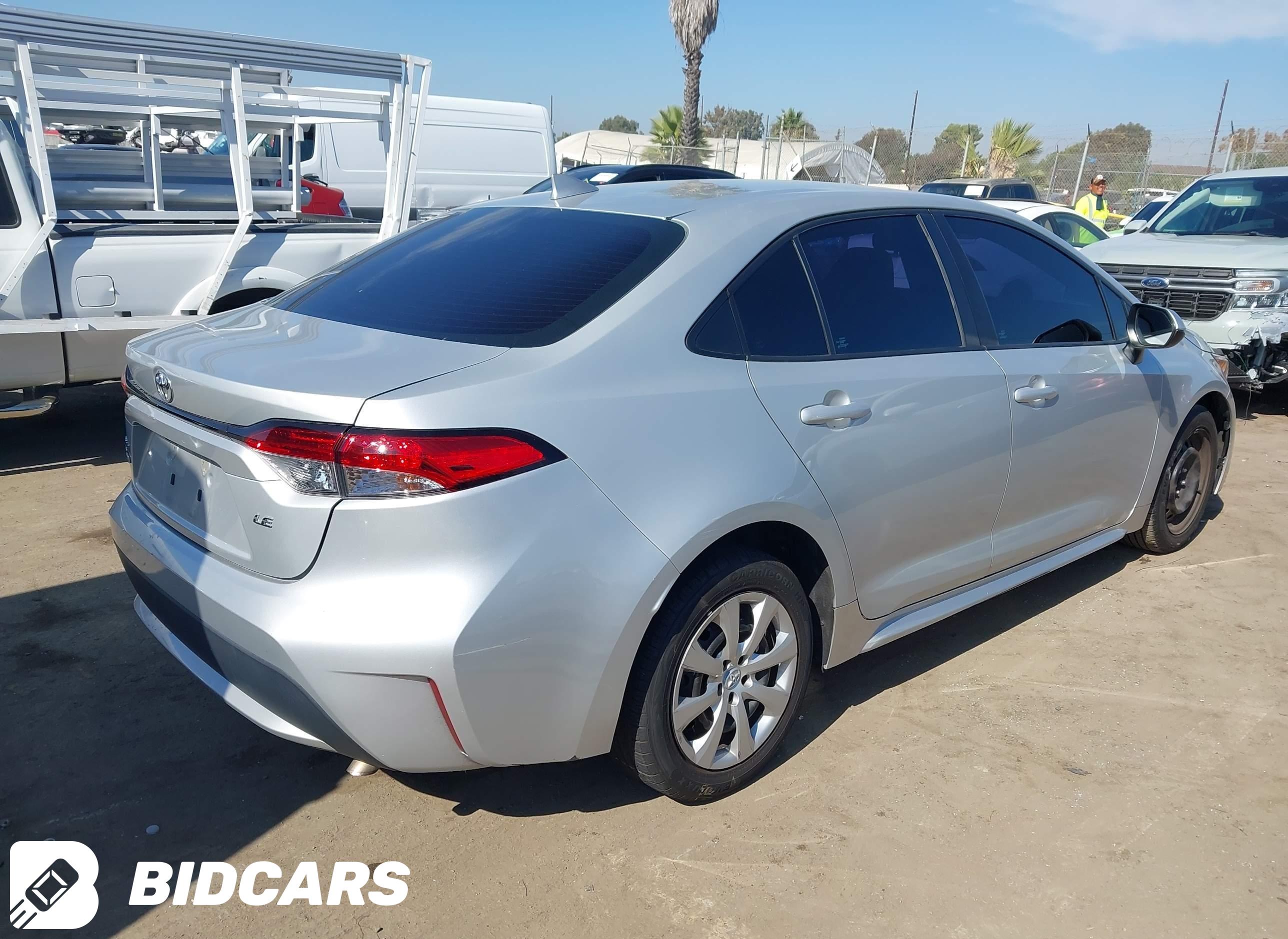 2022 Toyota Corolla, LE