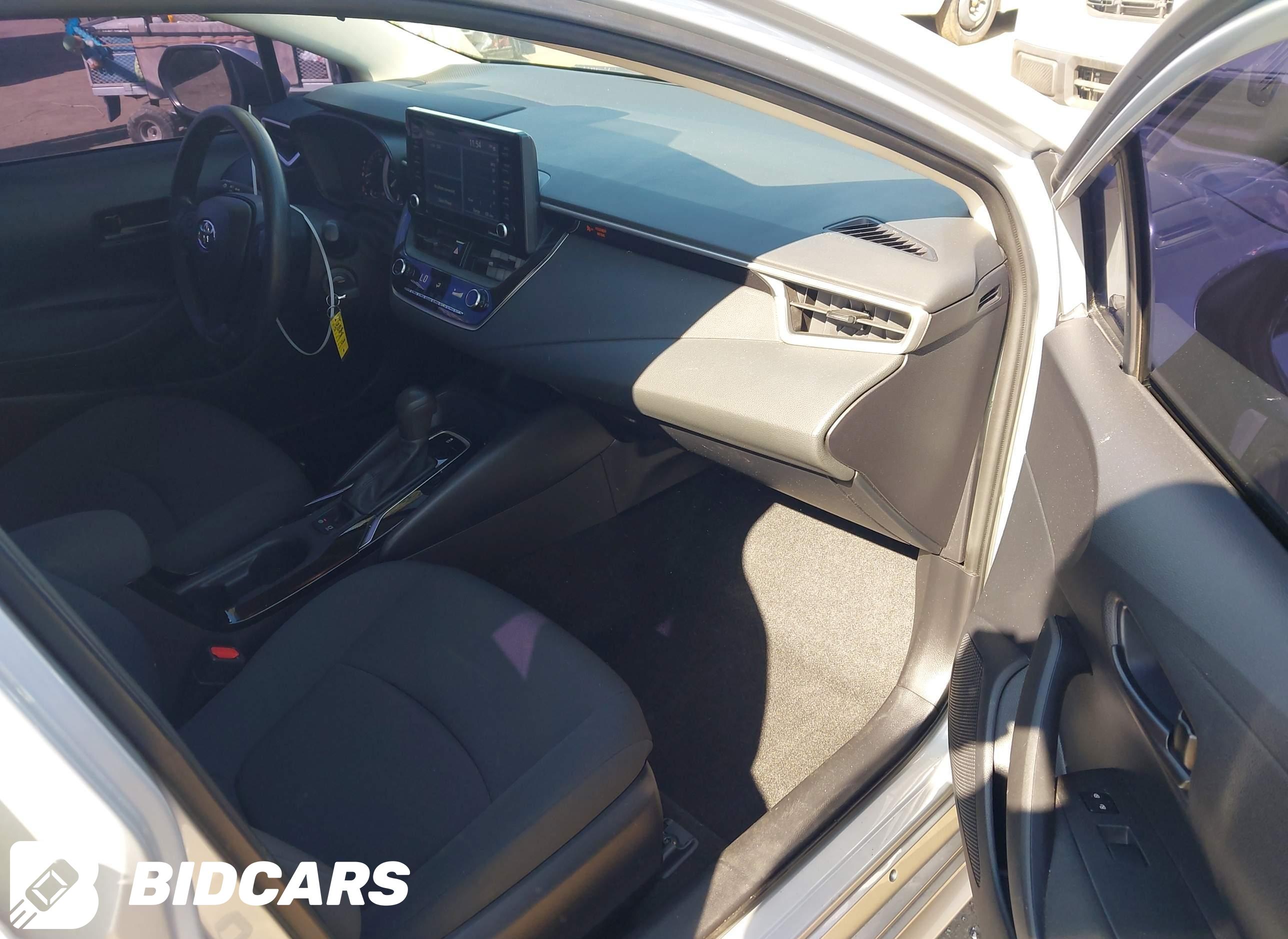 2022 Toyota Corolla, LE