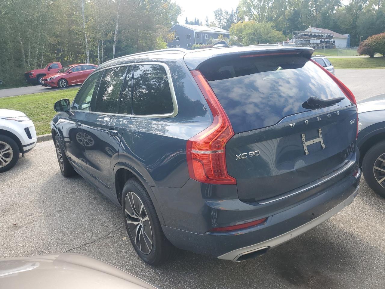 2020 Volv XC90, T6 Momentum