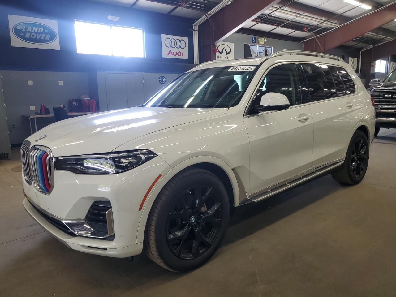 2020 BMW X7, Xdrive40I