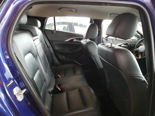 INFINITI QX30 , 2017