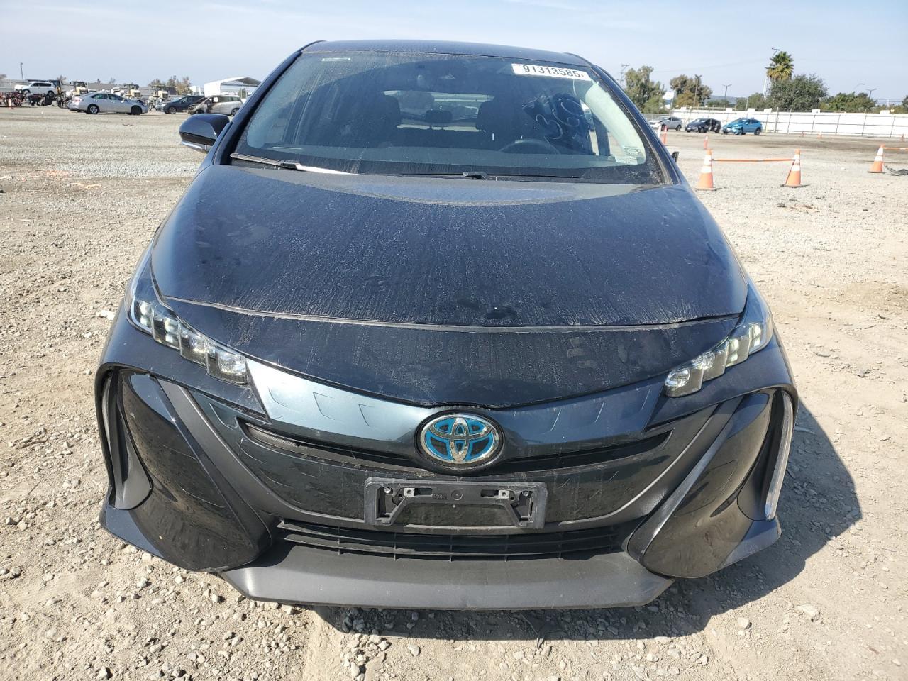 2022 Toyota Prius, LE