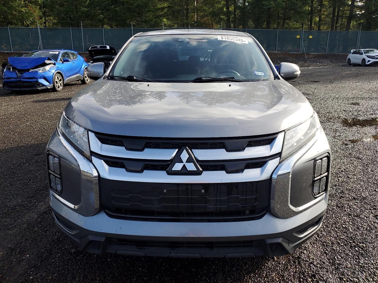 2021 Mitsubishi Outlander, ES