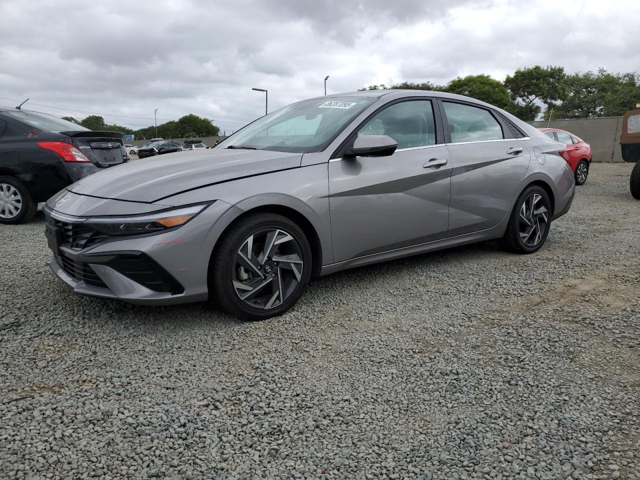 2024 Hyundai Elantra, Limited