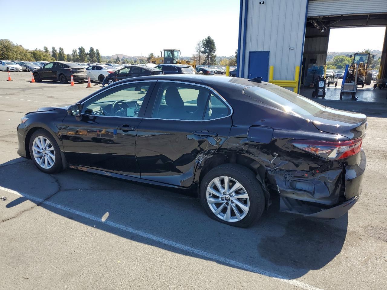 2023 Toyota Camry, LE