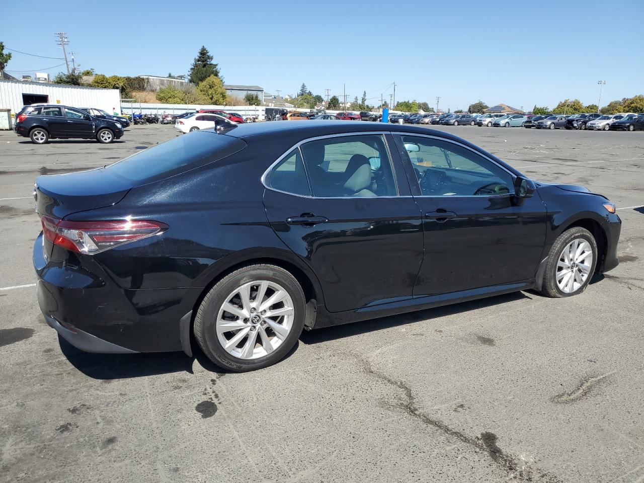 2023 Toyota Camry, LE