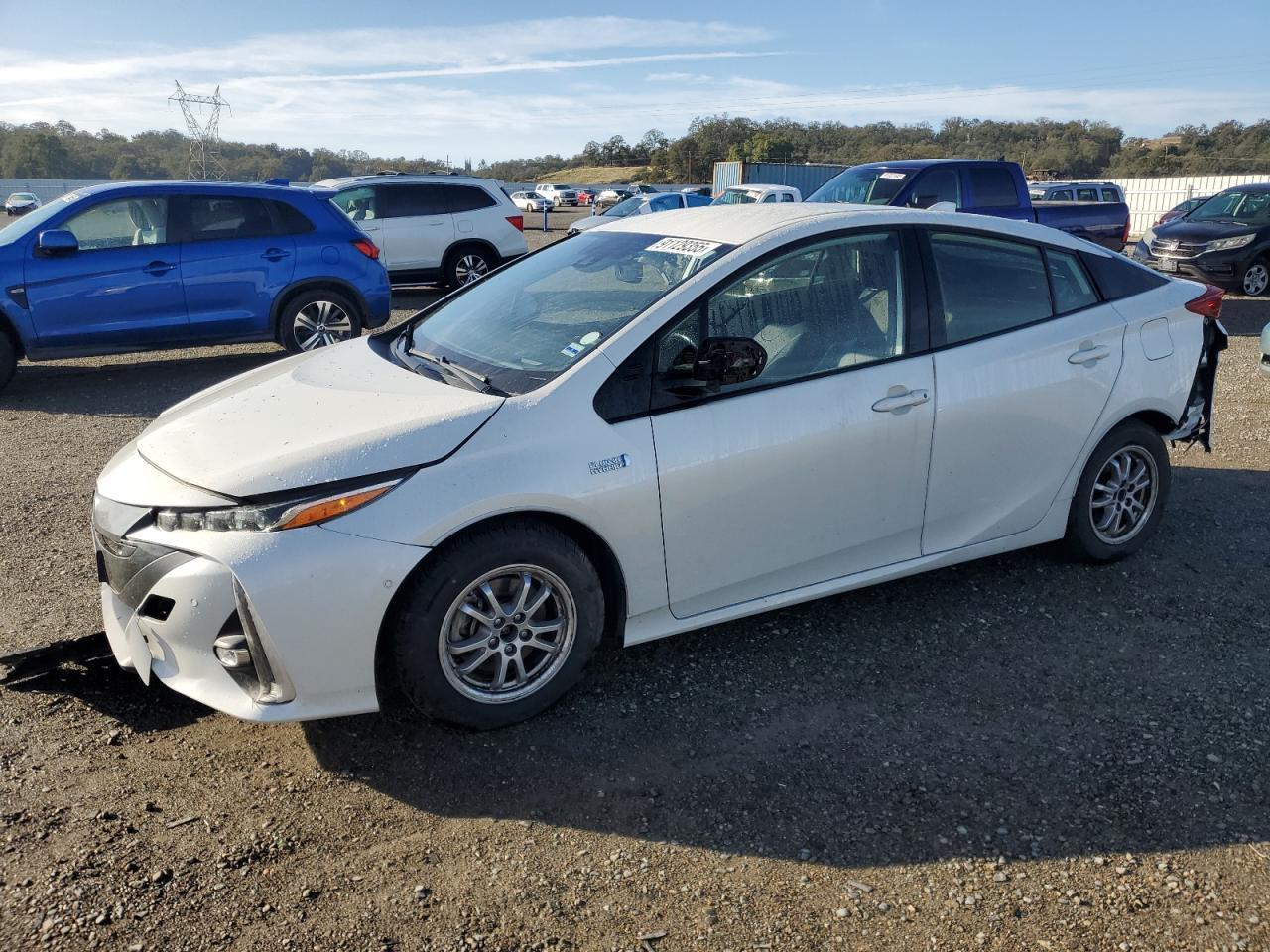 2020 Toyota Prius, LE