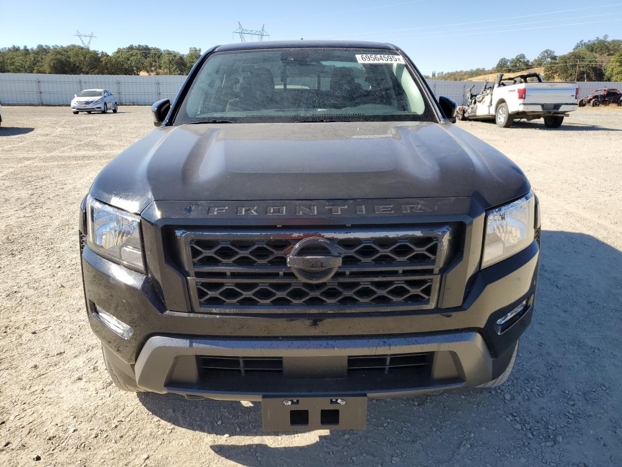 2023 Nissan Frontier, S