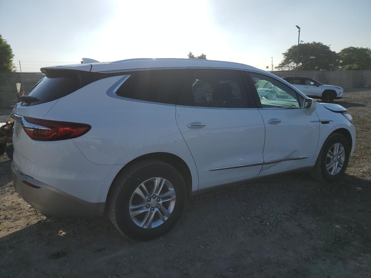 2020 Buick Enclave, Essence