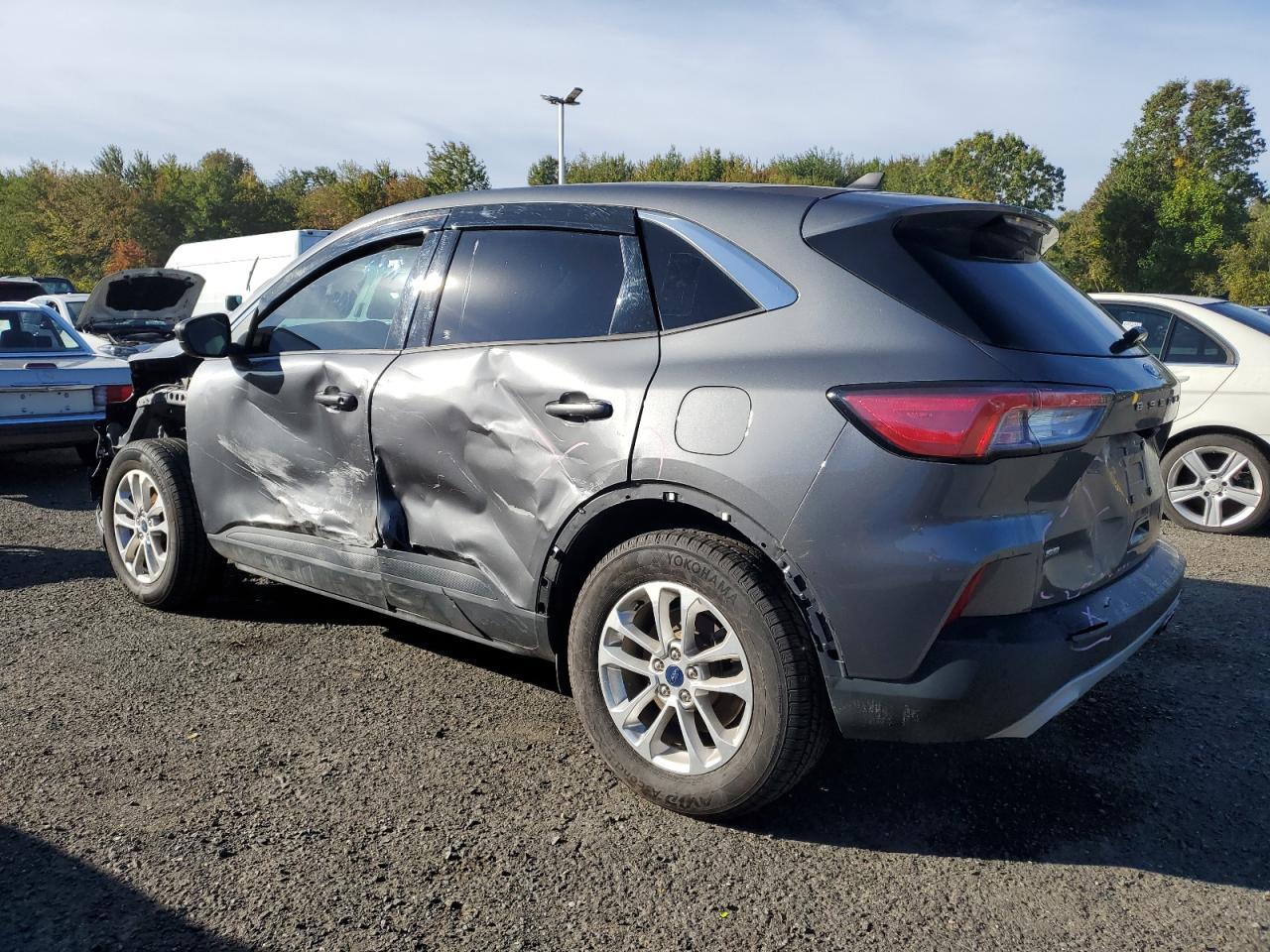 2022 Ford Escape, SE