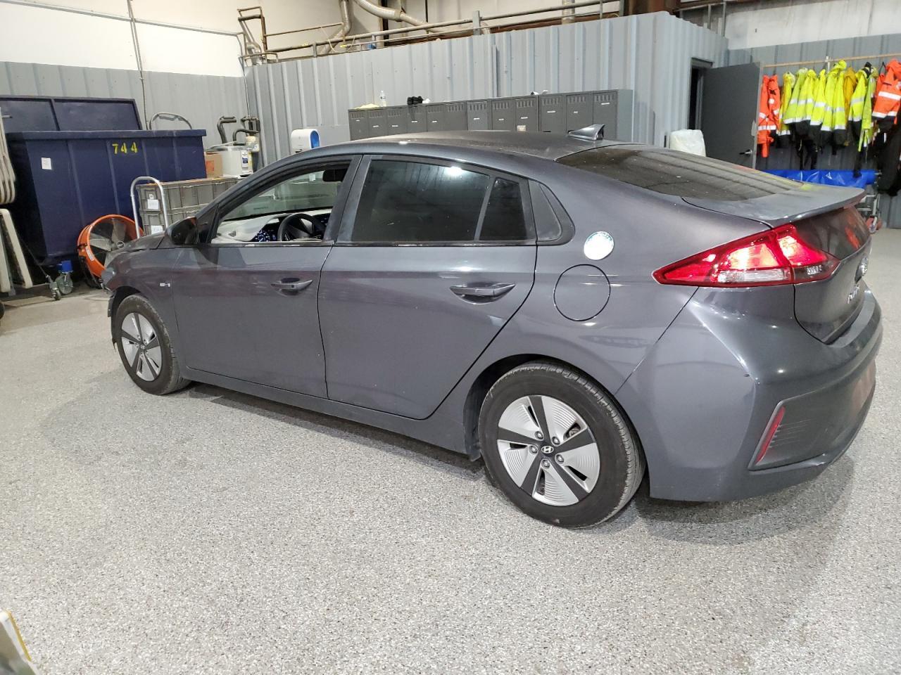 2020 Hyundai Ioniq, Blue