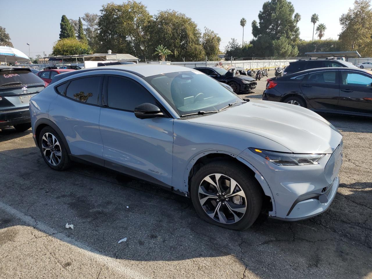 2024 Ford Mustang, Select