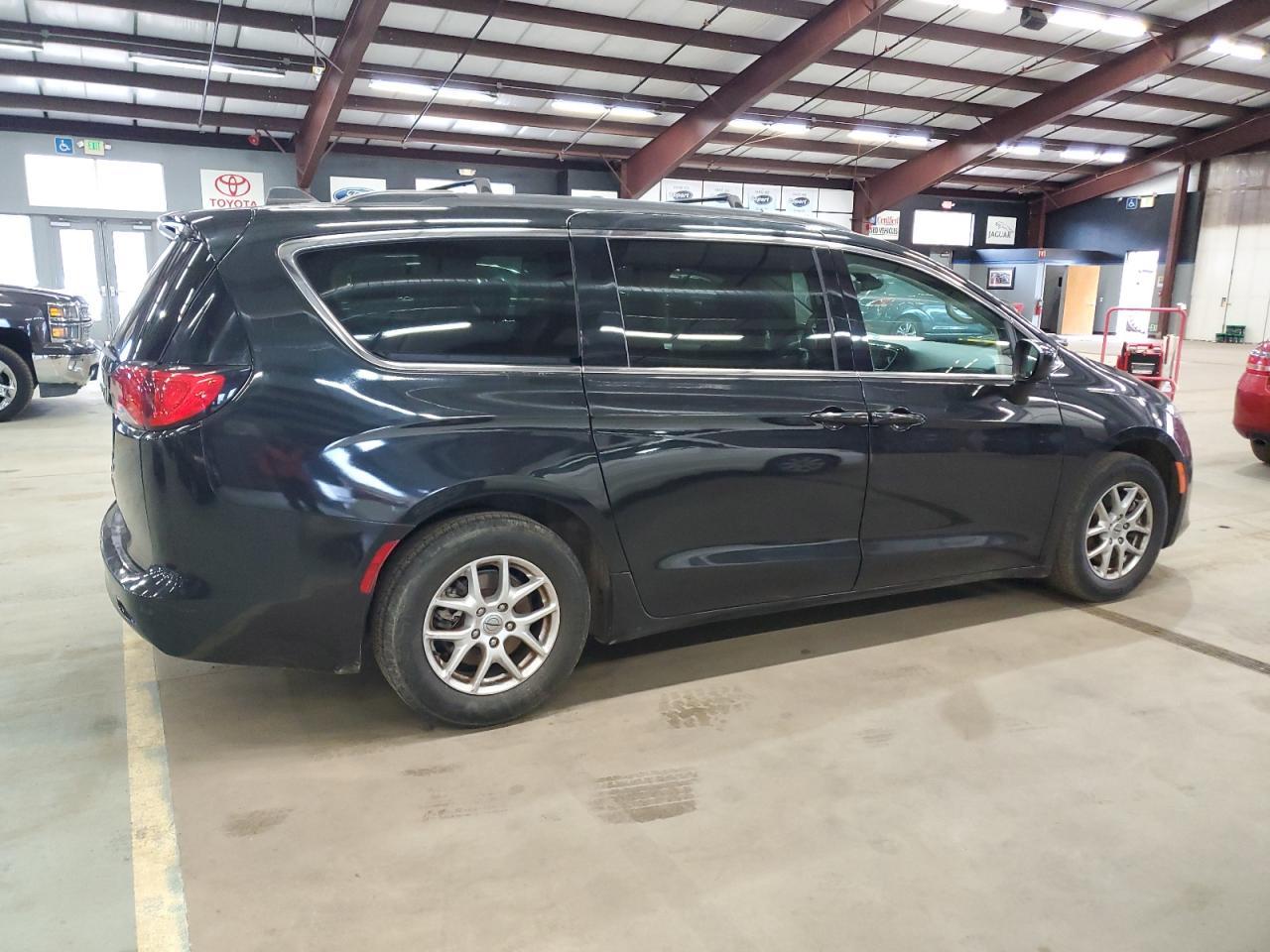 2021 Chrysler Voyager, Lxi