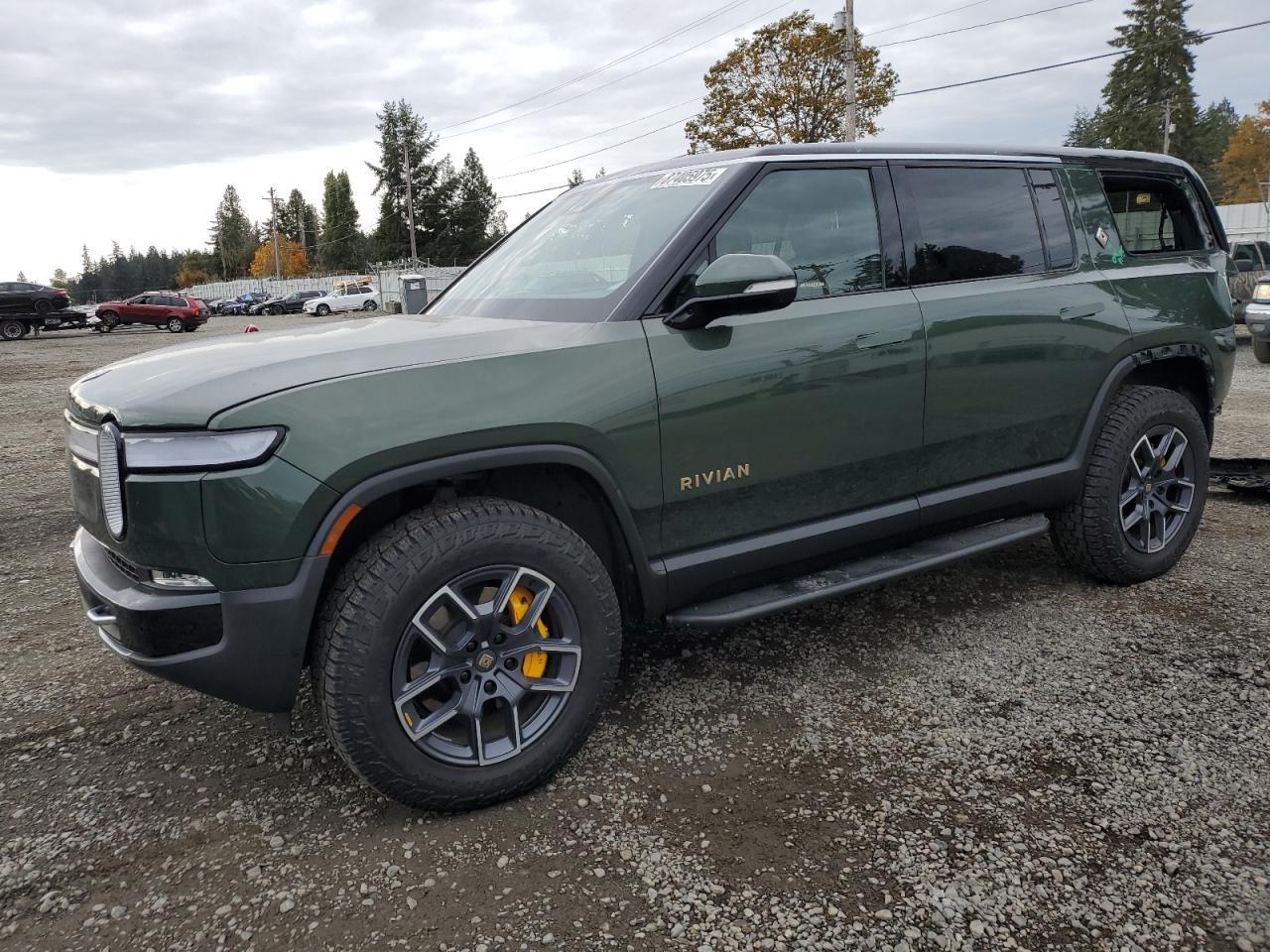 2023 Rivian R1S, Adventure