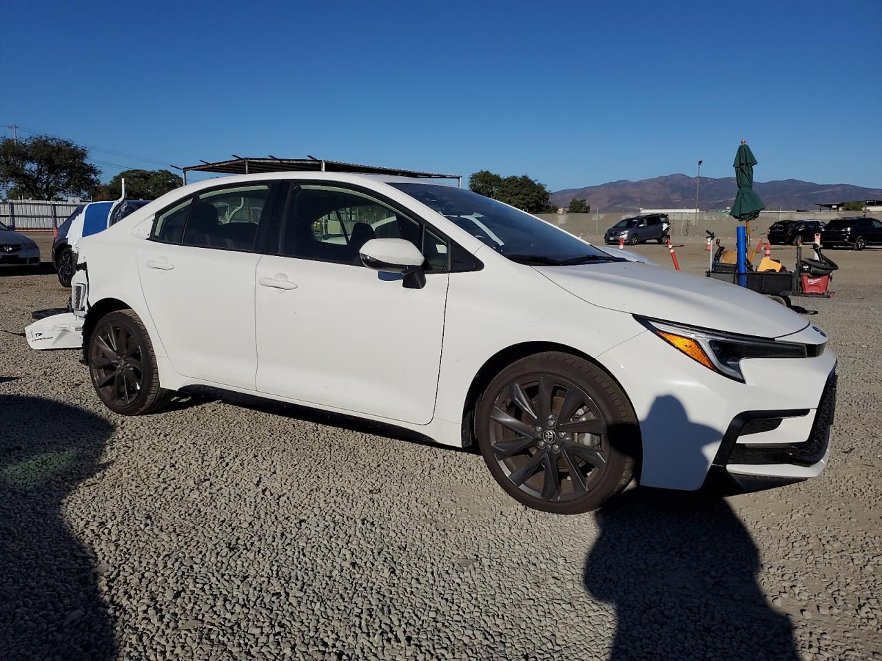 2025 Toyota Corolla, LE