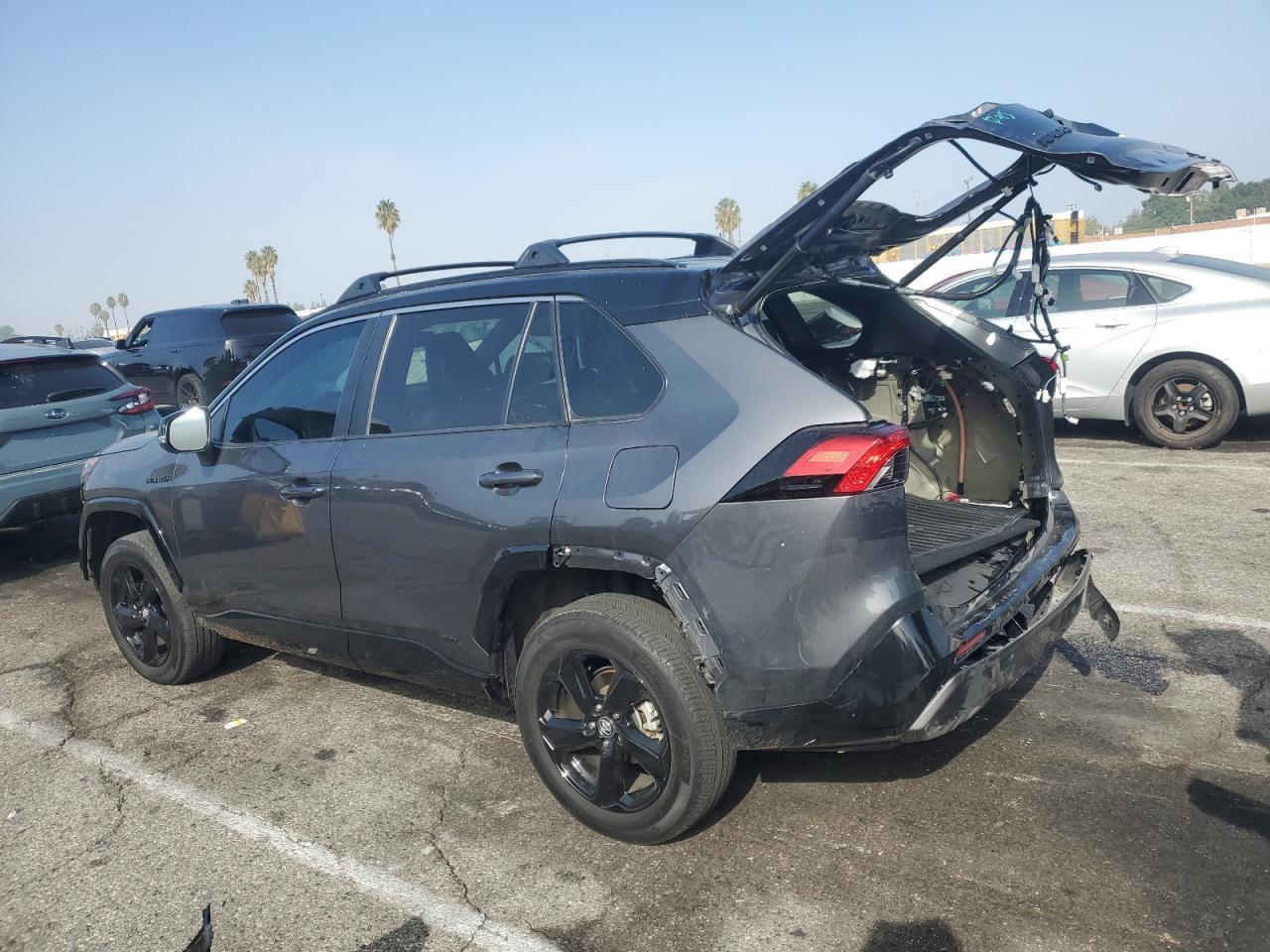 2021 Toyota RAV4, Xse