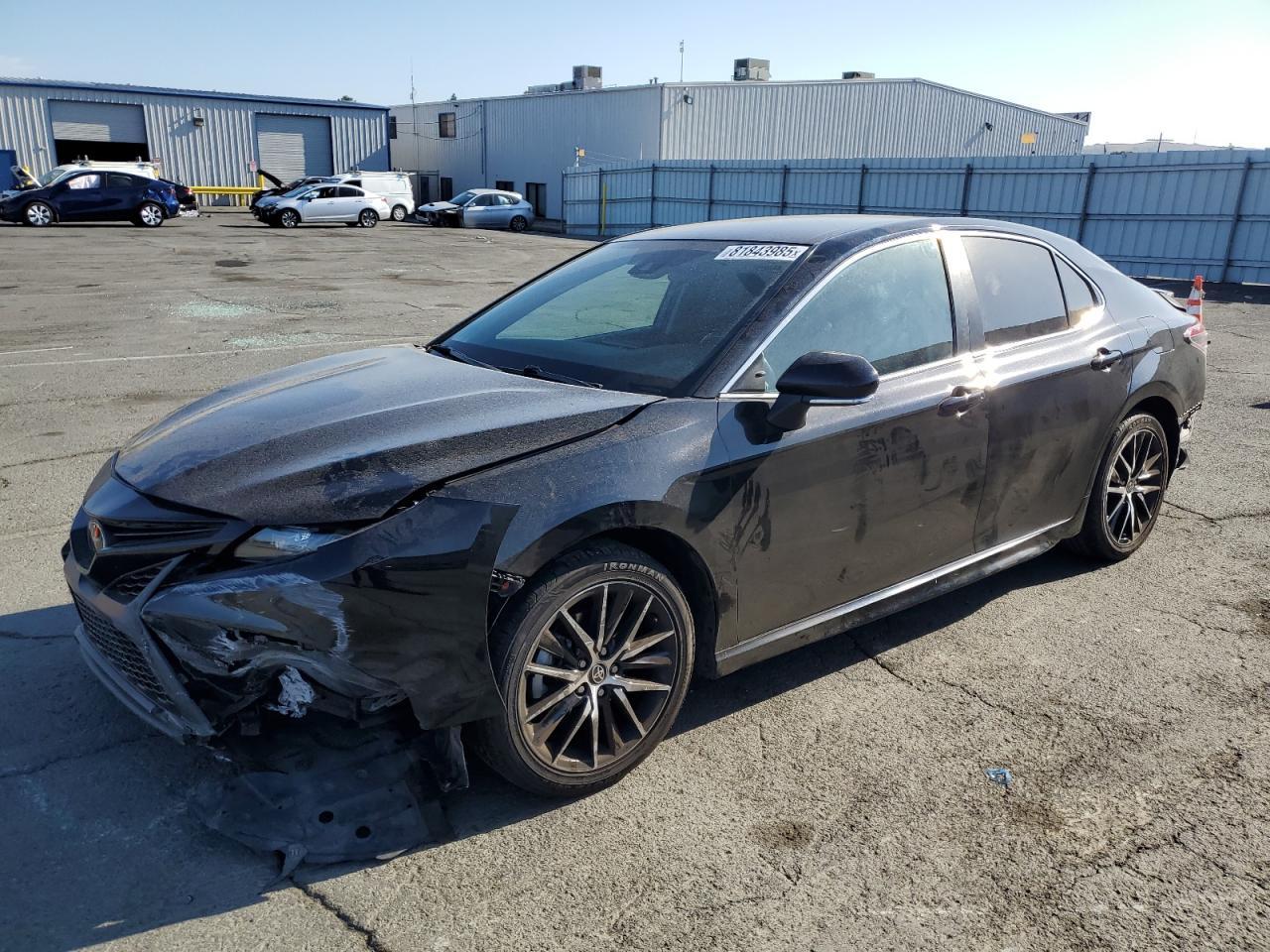 2022 Toyota Camry, SE