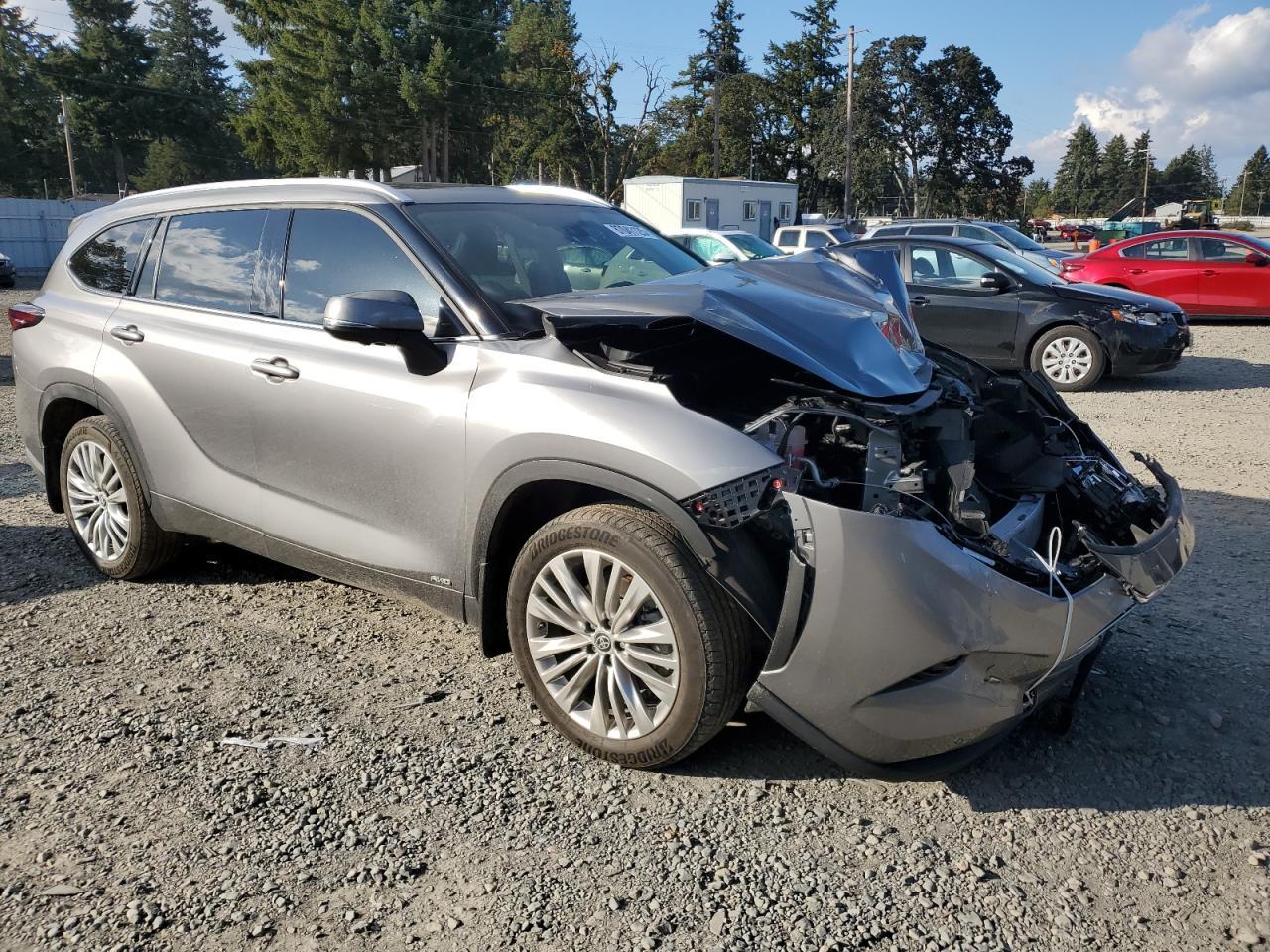 2025 Toyota Highlander, Hybri...