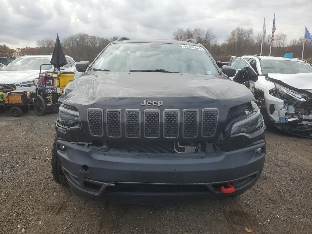 2020 Jeep Cherokee, Trailhawk