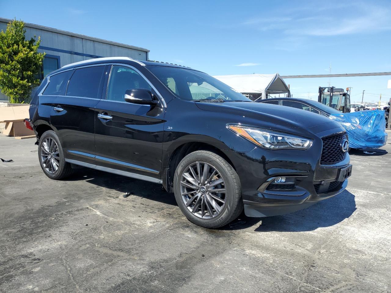 2020 Infiniti QX60, Luxe