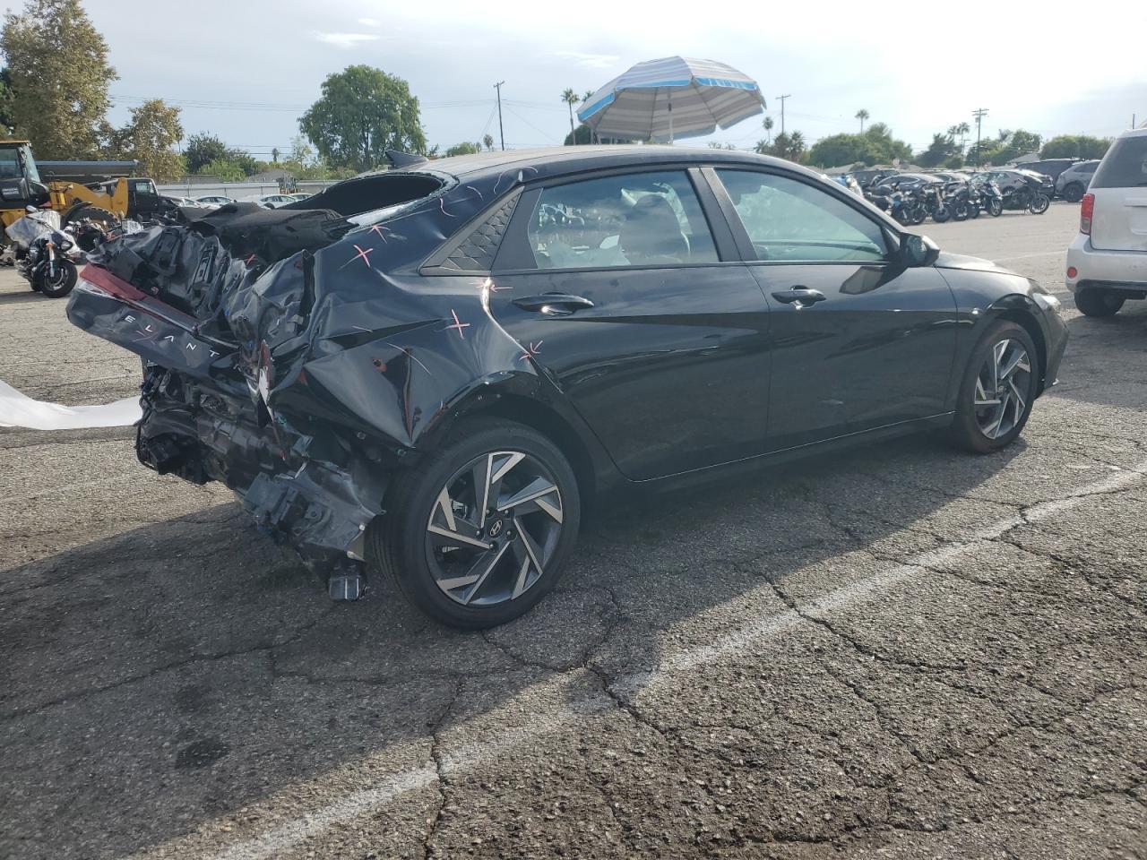 2025 Hyundai Elantra, Blue