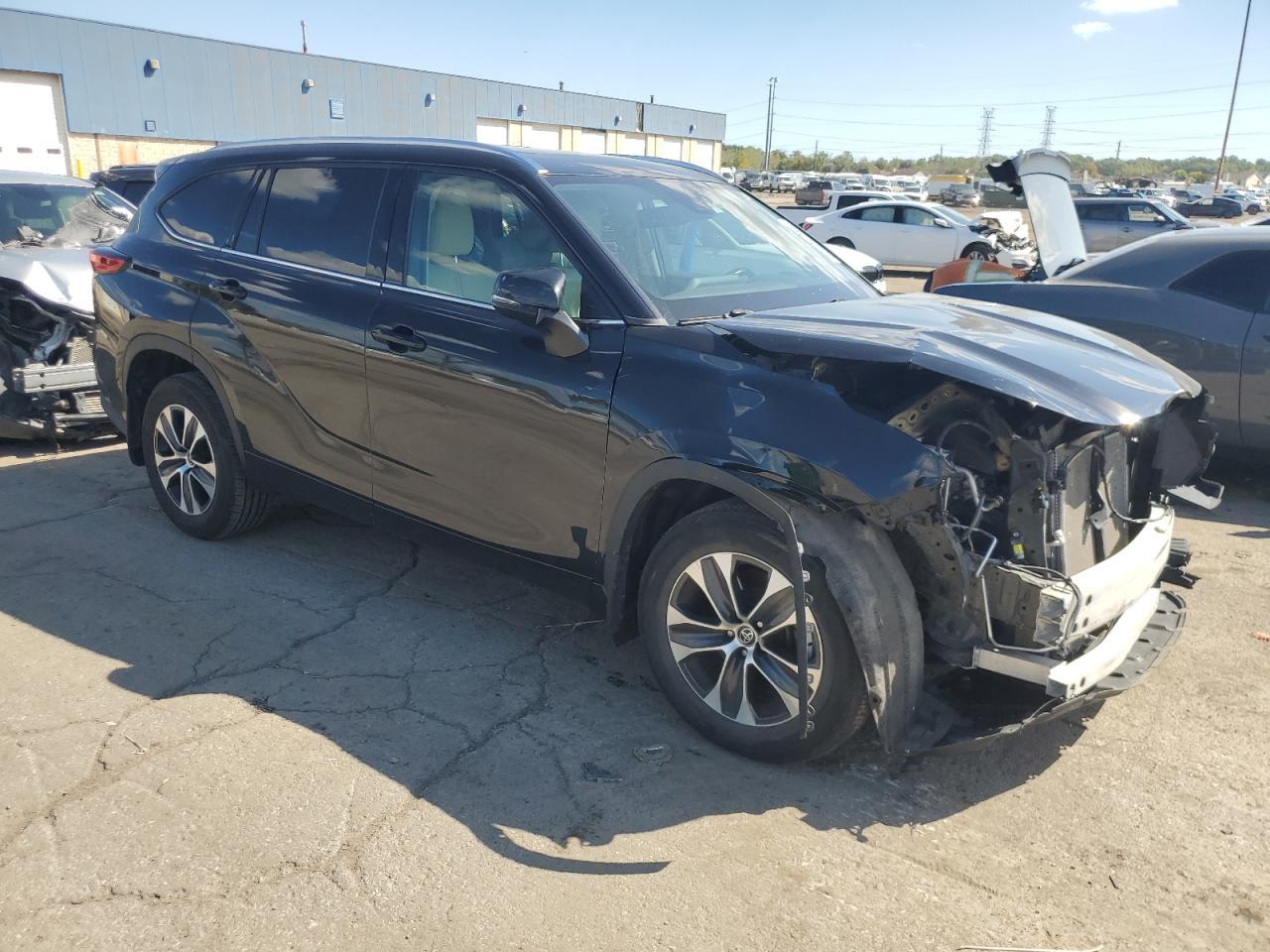 2021 Toyota Highlander, Xle