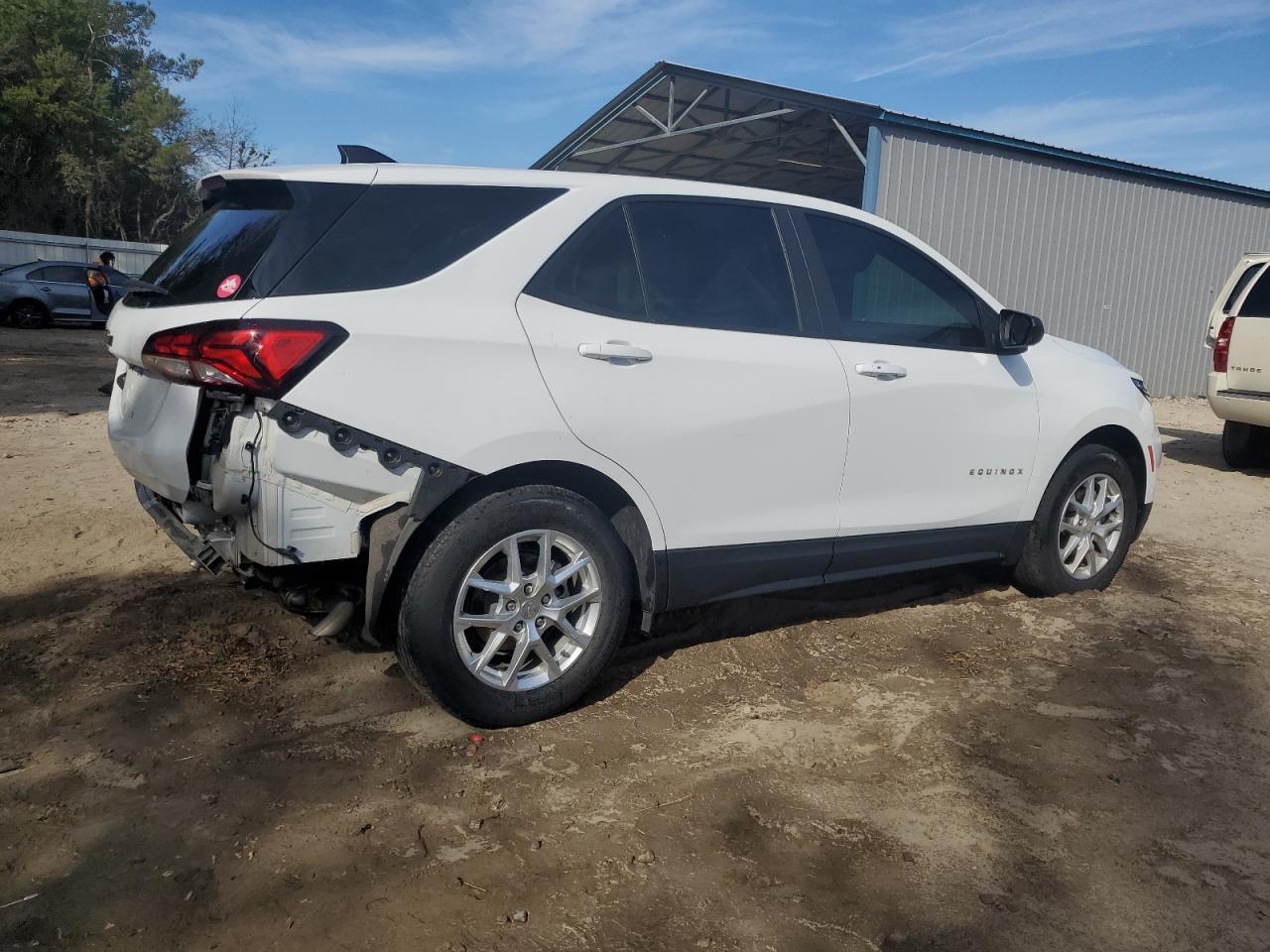 2022 Chevrolet Equinox, LS