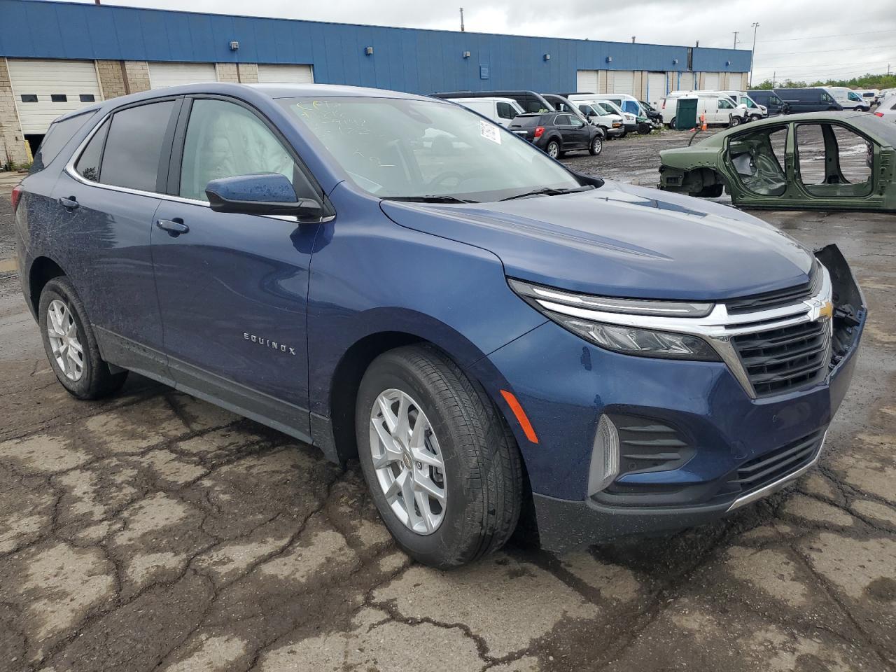 2023 Chevrolet Equinox, LT