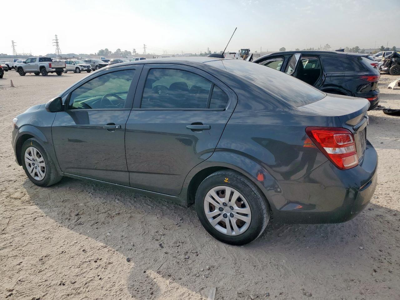 2020 Chevrolet Sonic, LS