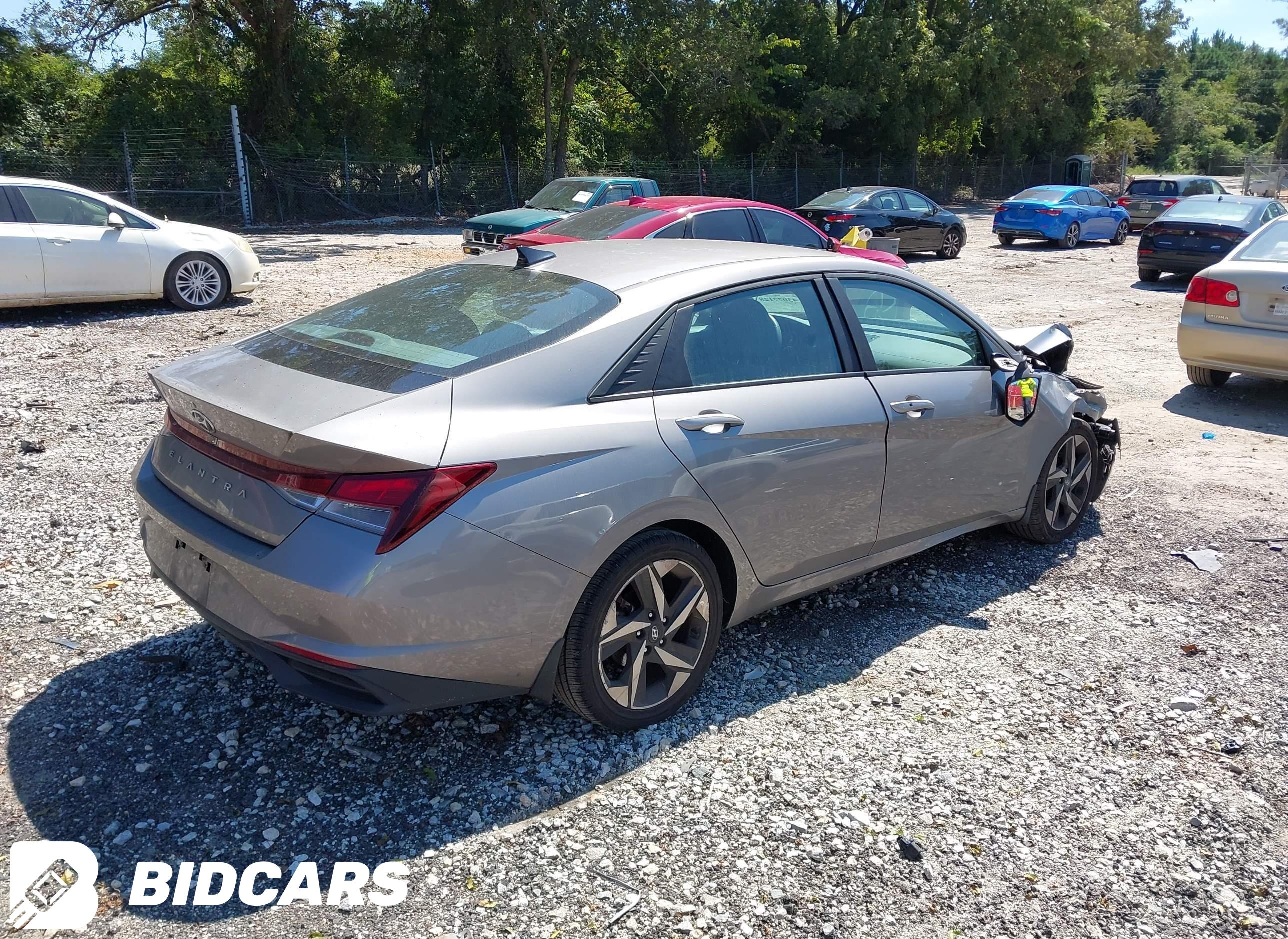 2023 Hyundai Elantra, Sel