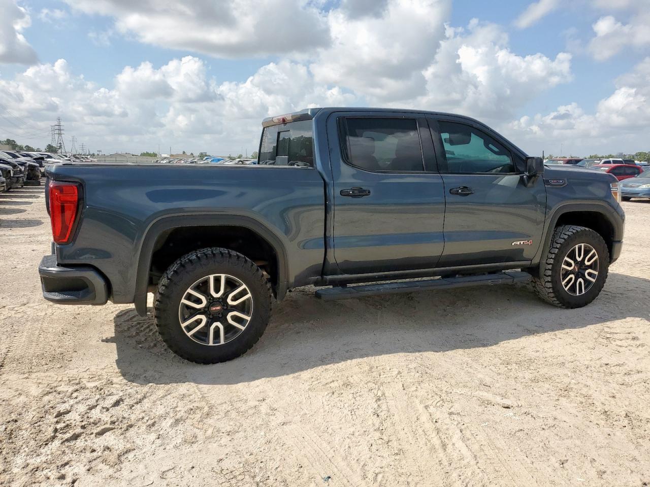 2020 GMC Sierra, K1500 At4