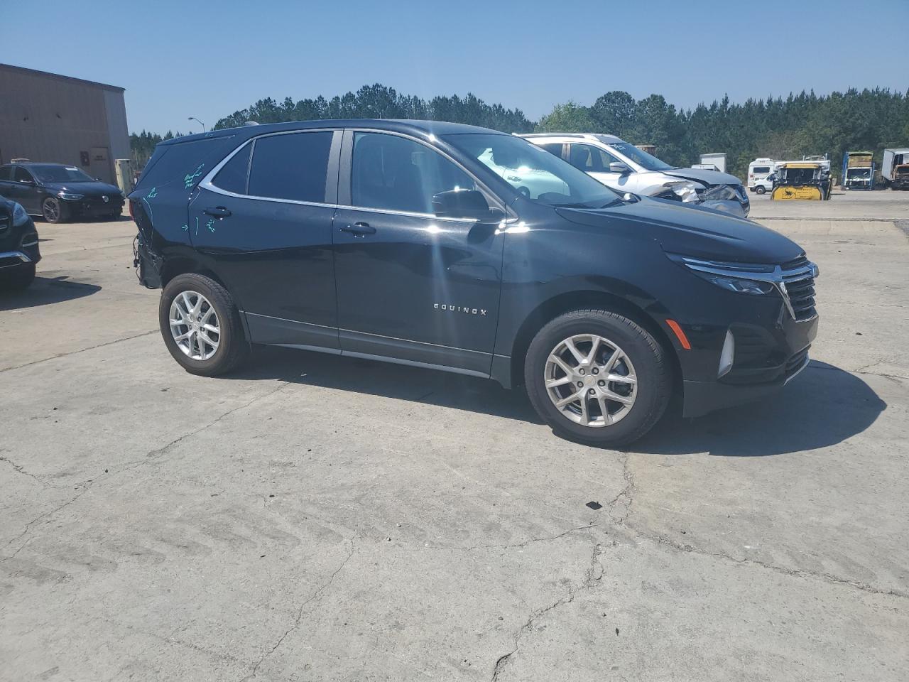 2023 Chevrolet Equinox, LT